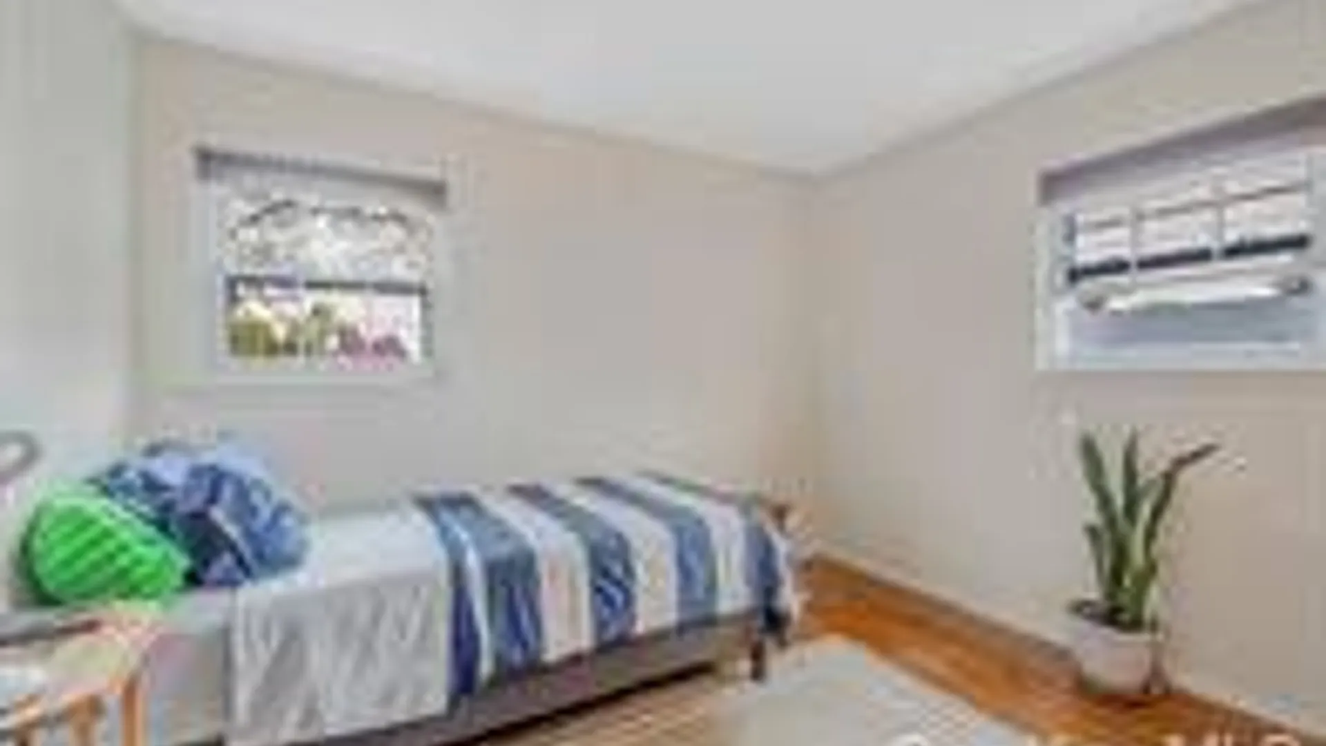 Property at 312 W16th St, Deer Park, NY 11729 20