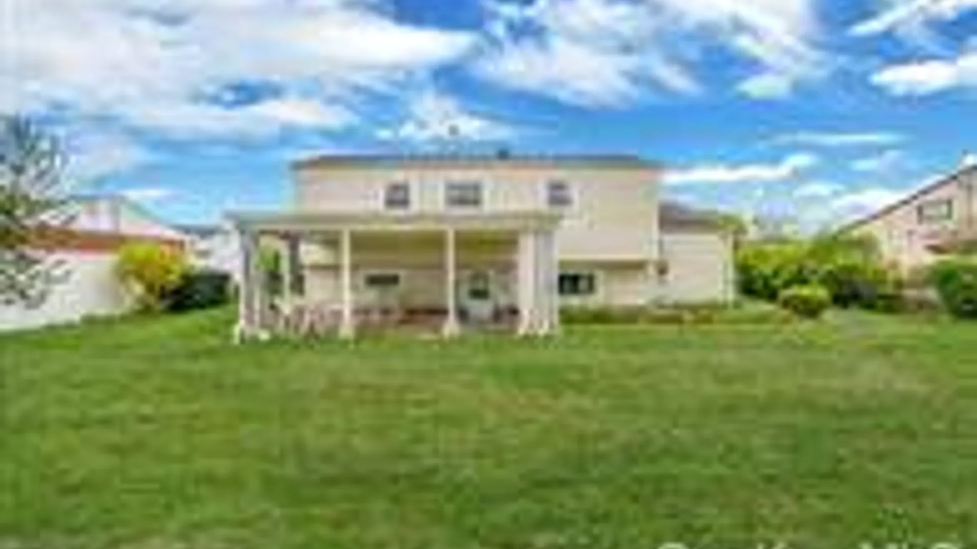 Property at 312 W16th St, Deer Park, NY 11729 7