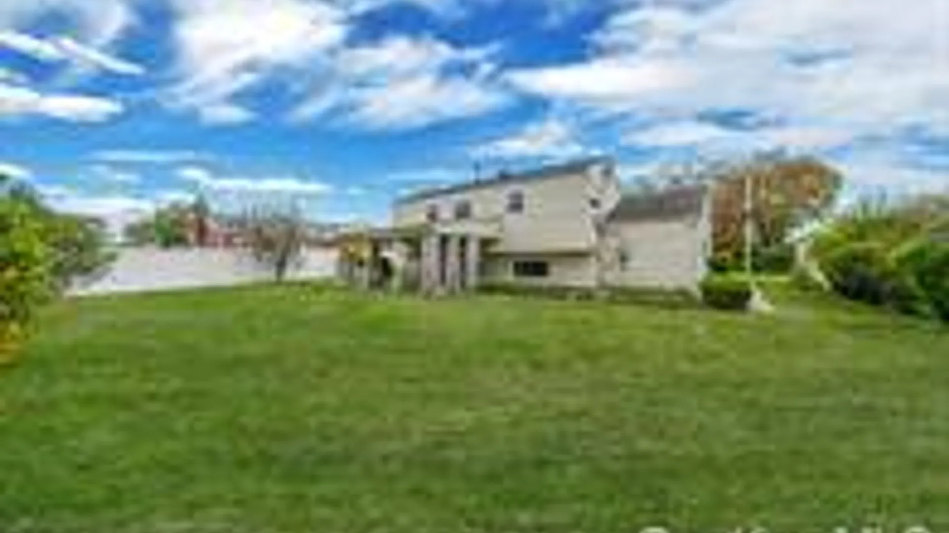 Property at 312 W16th St, Deer Park, NY 11729 8