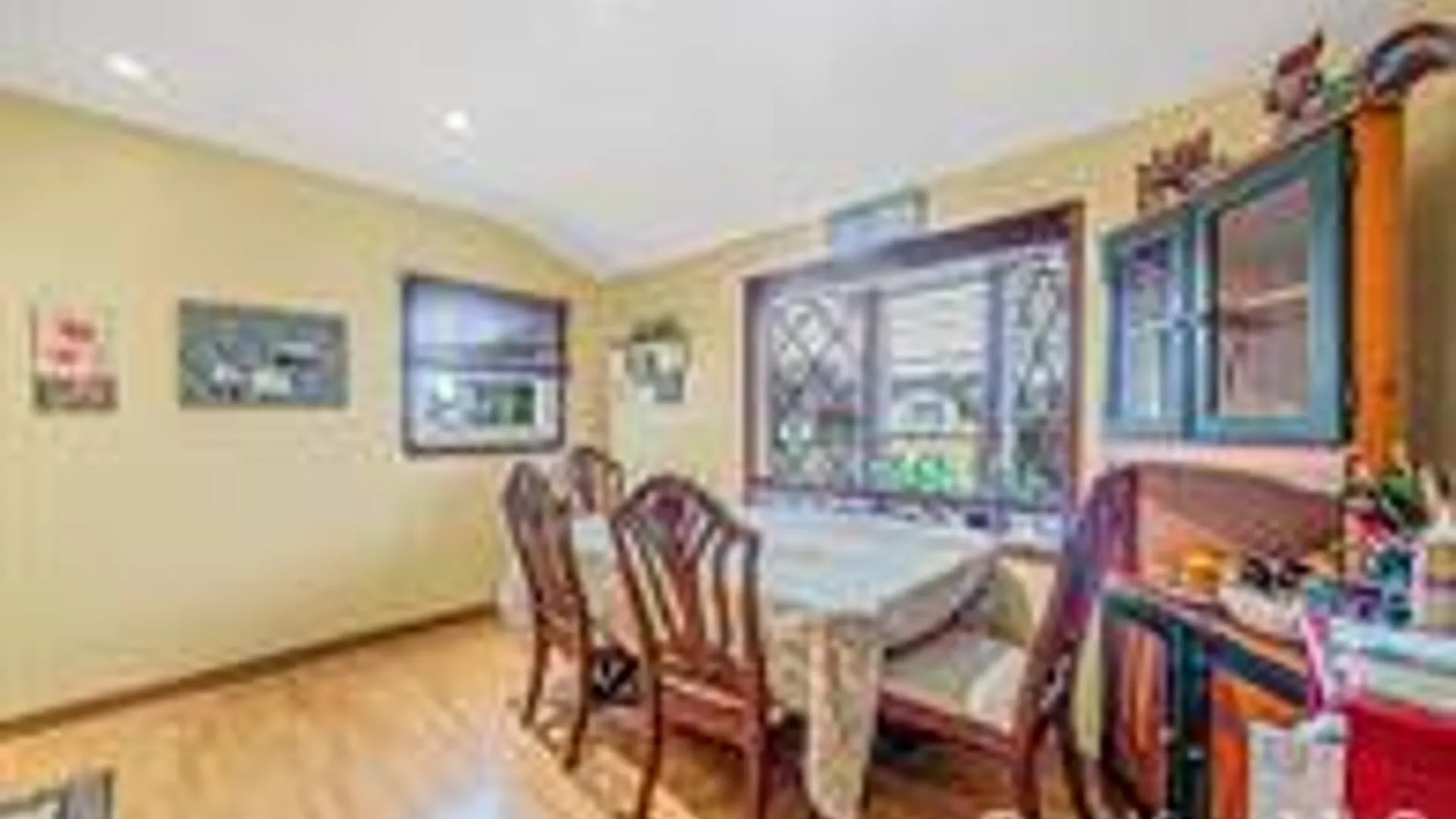 Property at 312 W16th St, Deer Park, NY 11729 9