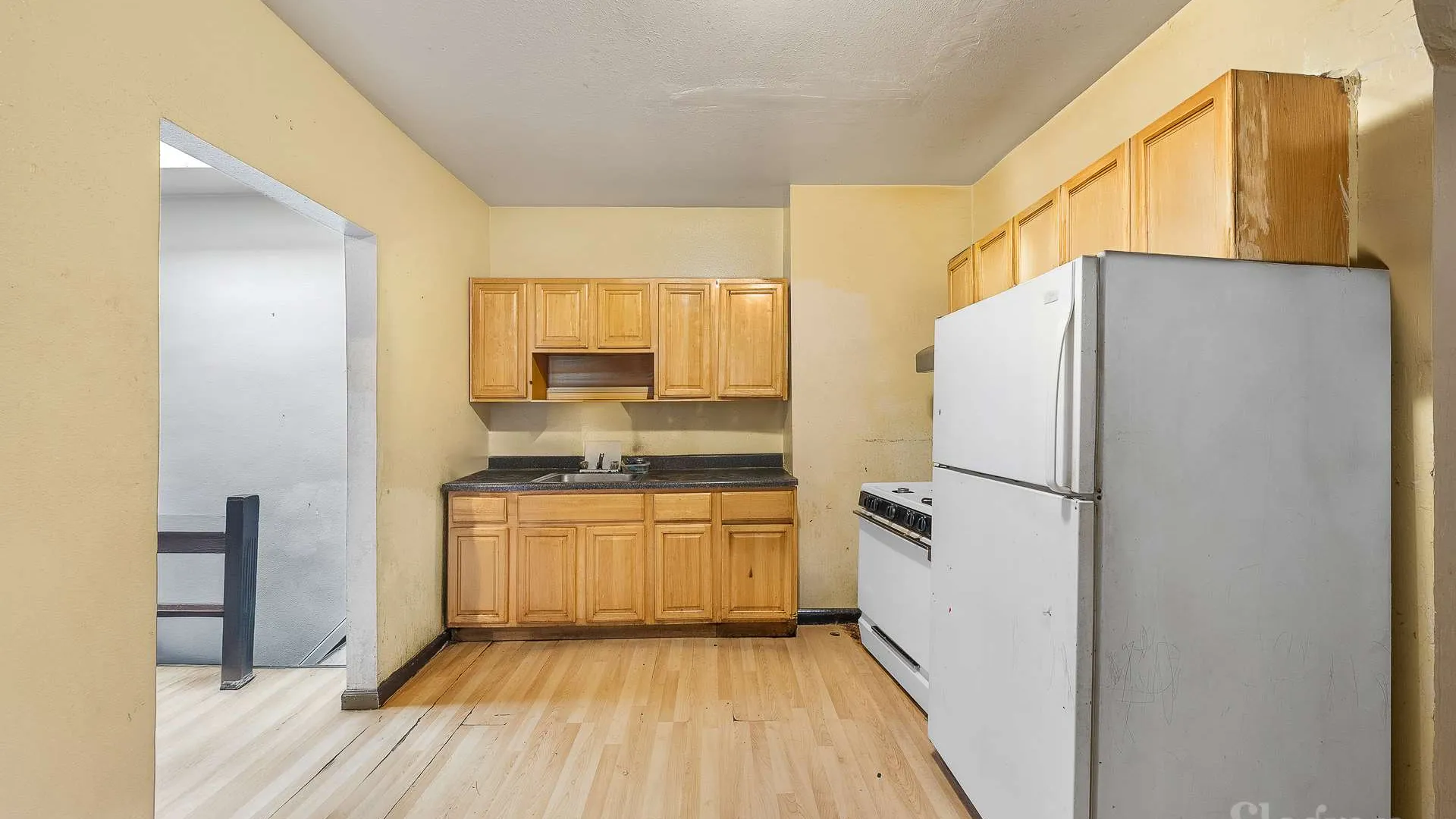 Property at 159 Wyona St, Brooklyn, NY 11207 5