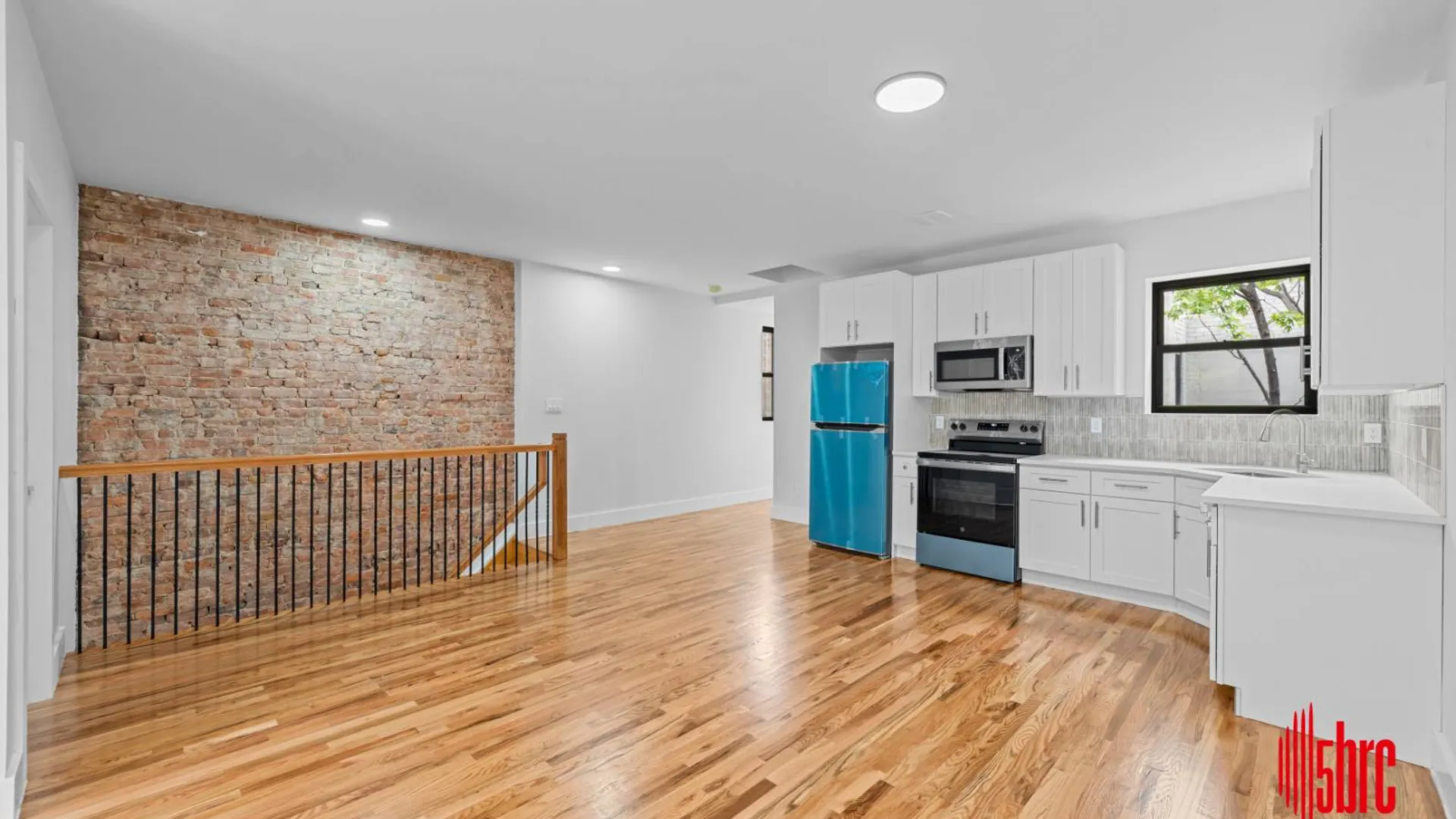 Property at 405 miller ave, Brooklyn, NY 11207 16