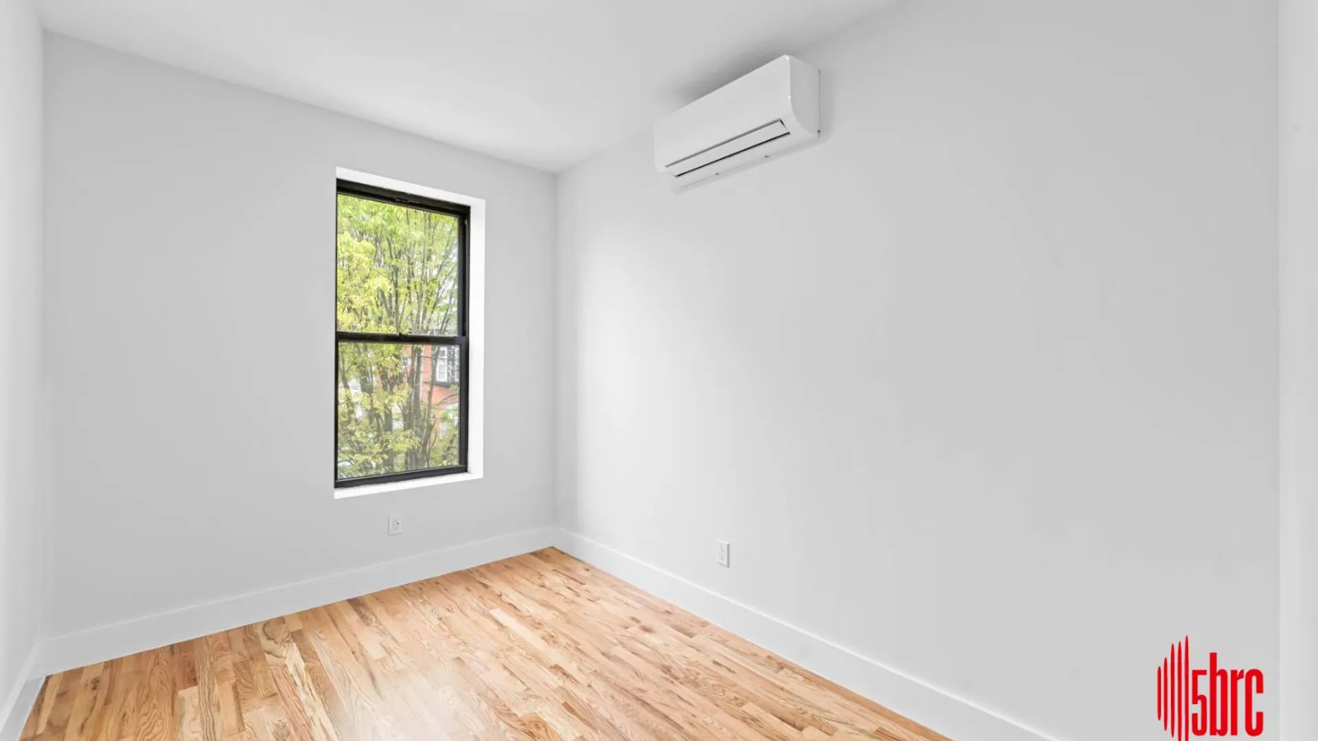 Property at 405 miller ave, Brooklyn, NY 11207 32
