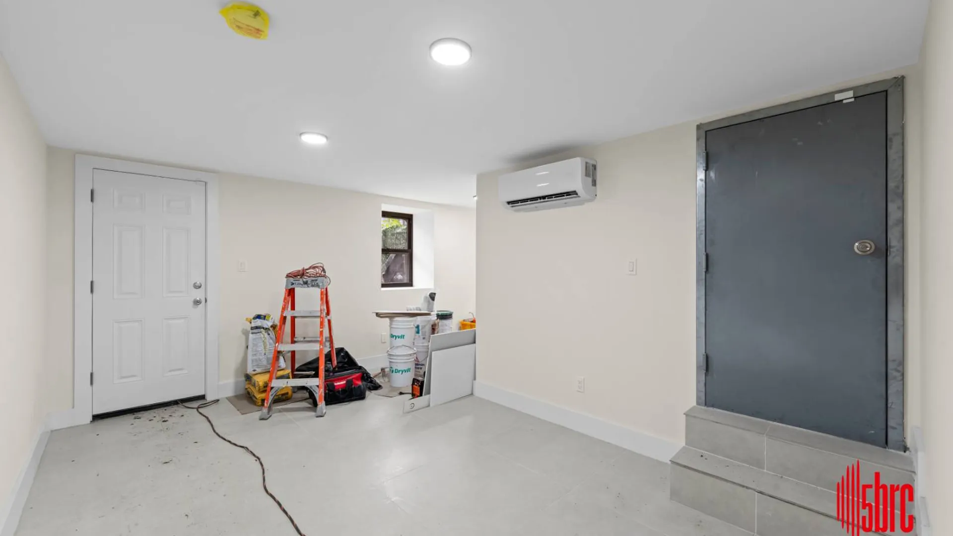 Property at 405 miller ave, Brooklyn, NY 11207 37