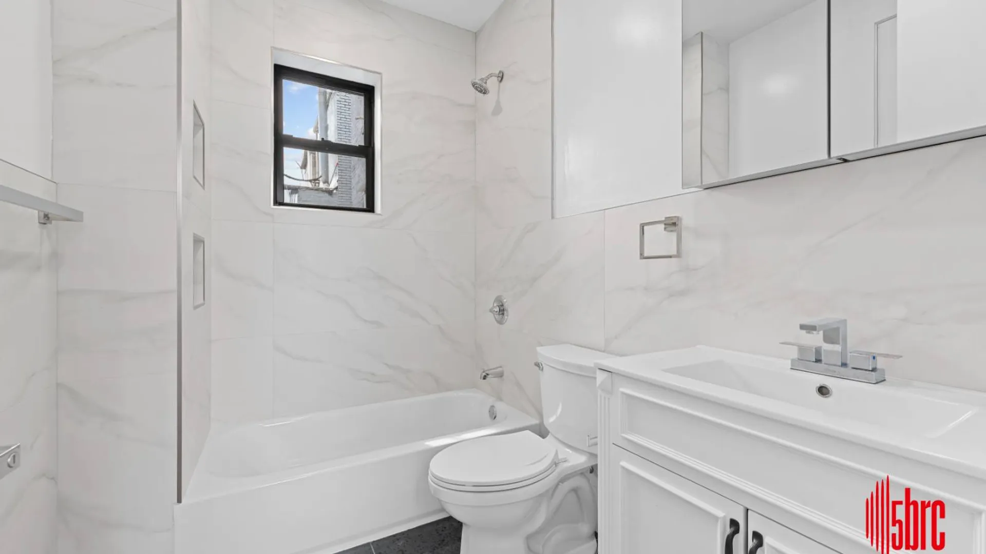 Property at 405 miller ave, Brooklyn, NY 11207 40