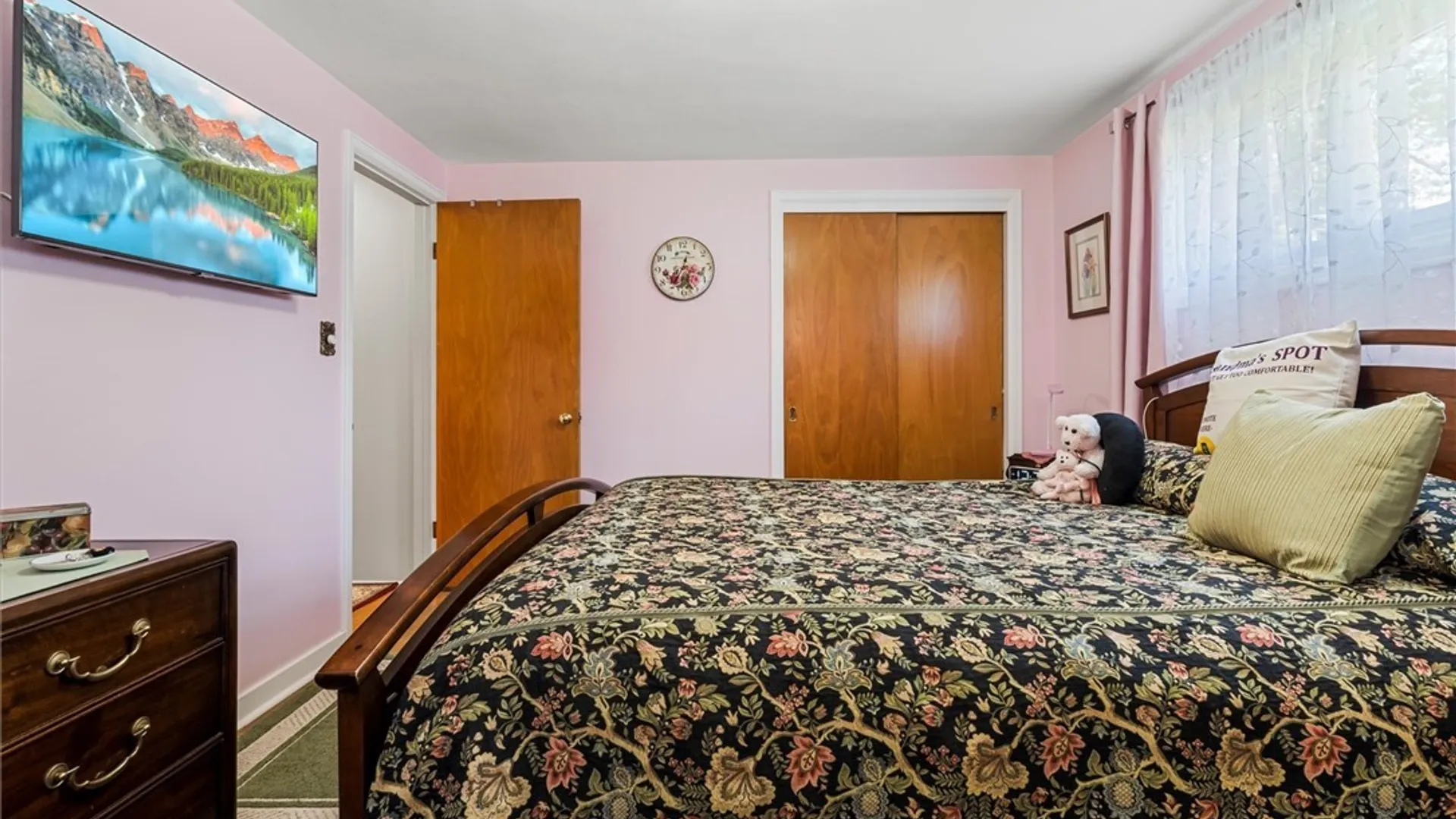 Property at 177 Thurlow Drive, Syracuse, NY 13205 8