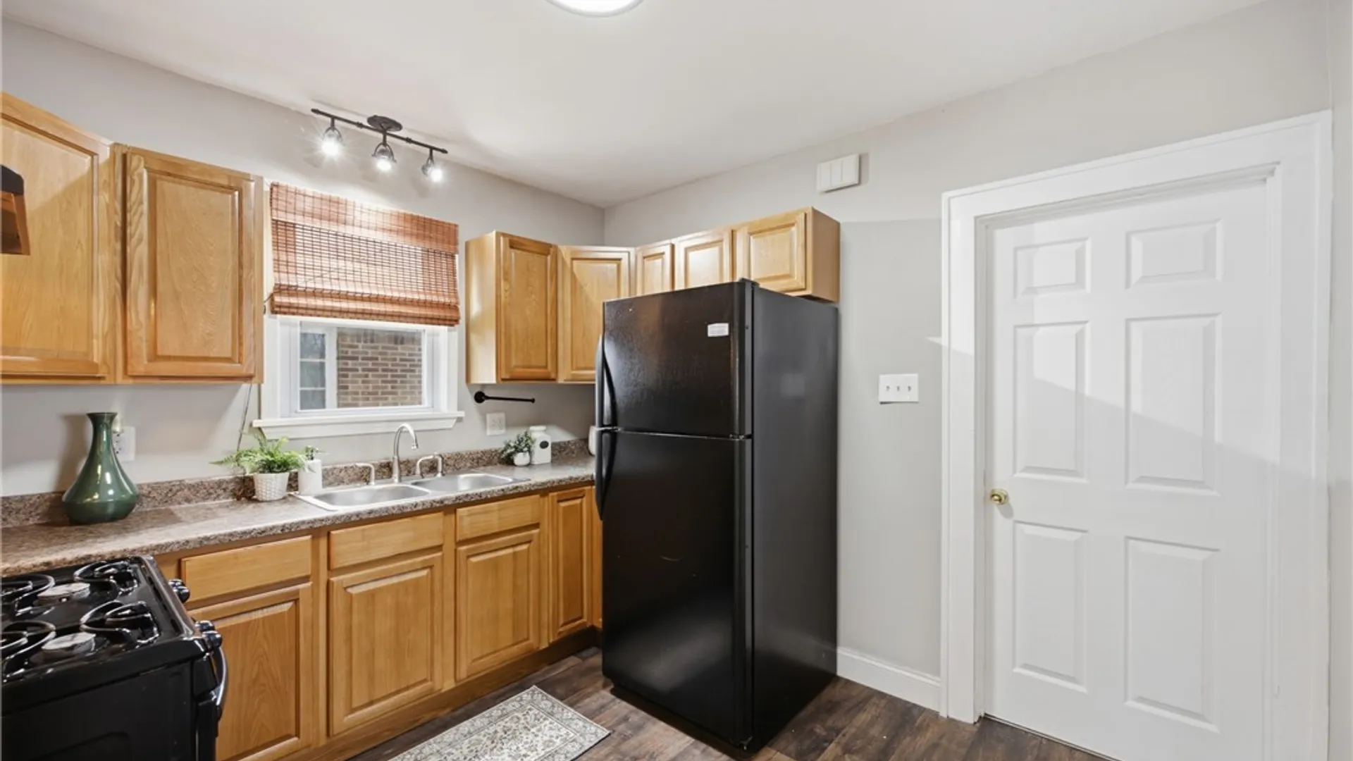 Property at 73 Saint Marys Road, Buffalo, NY 14211 15