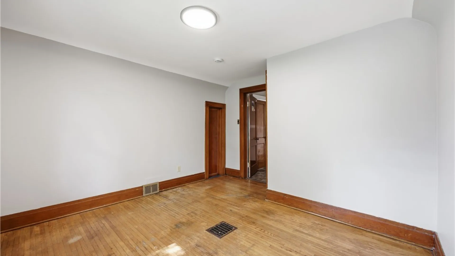 Property at 73 Saint Marys Road, Buffalo, NY 14211 32