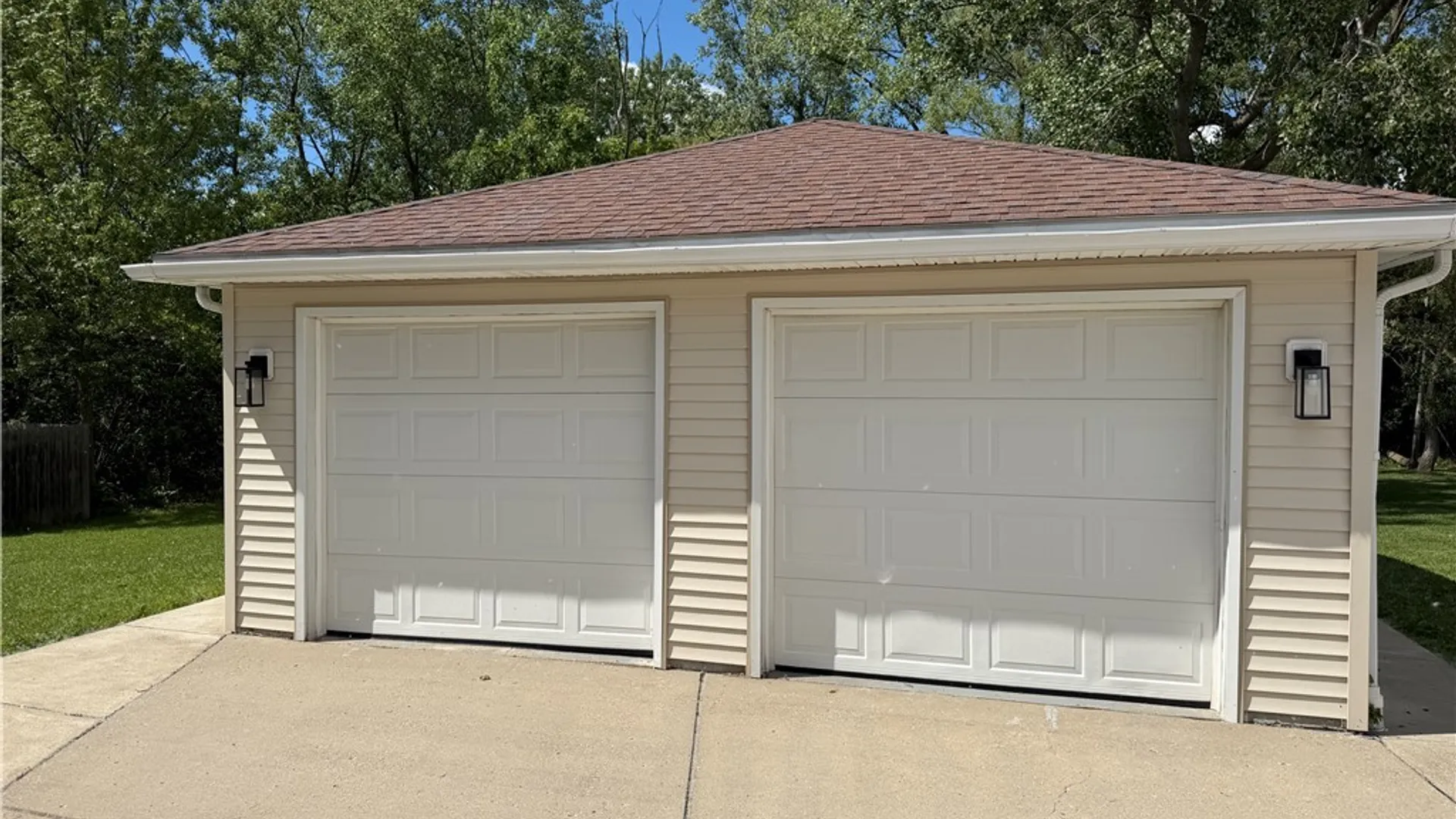 Property at 1712 Como Park Boulevard, Lancaster, NY 14043 18