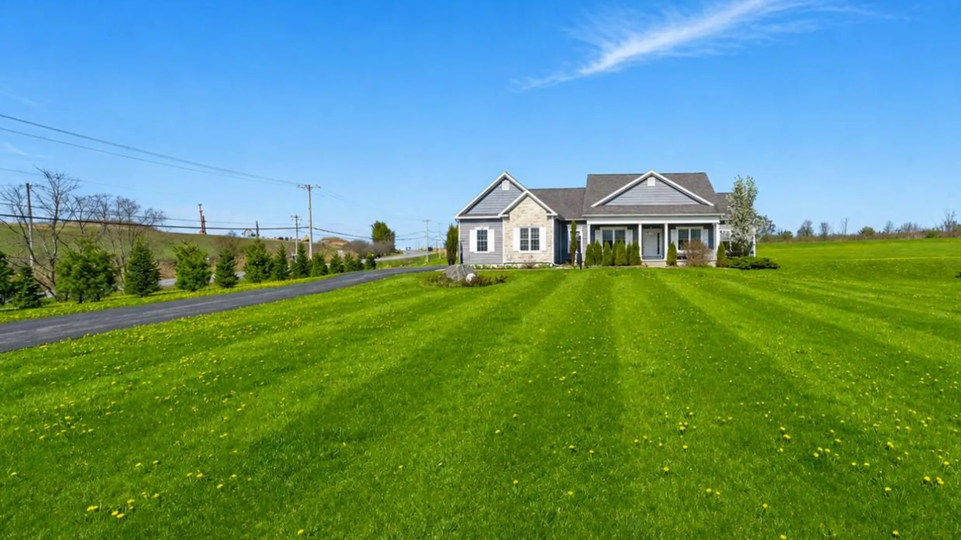 Property at 103 Joann Way, Amsterdam, NY 12010 2