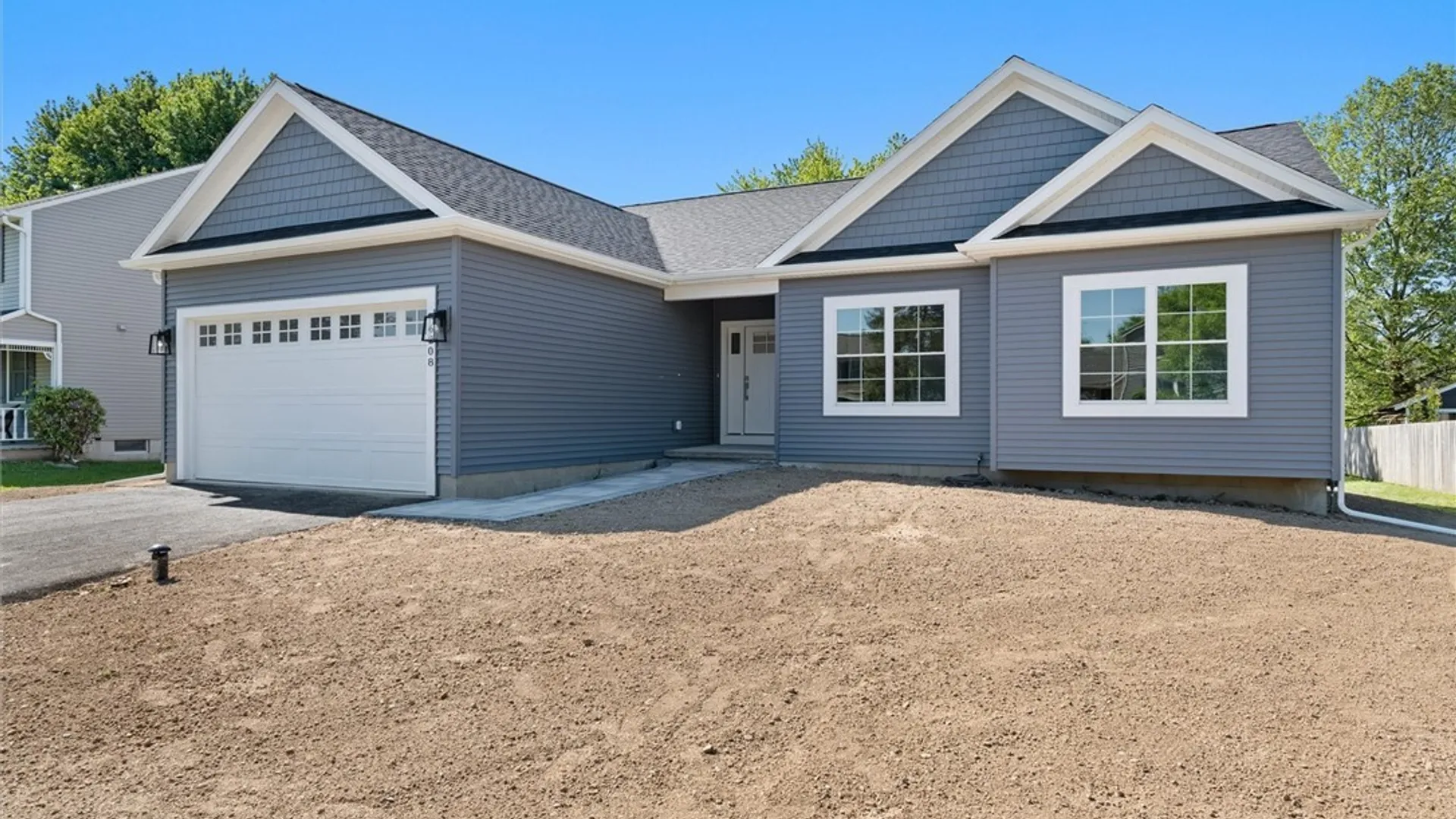 Property at 6208 Leslieanne Path, Cicero, NY 13039 4
