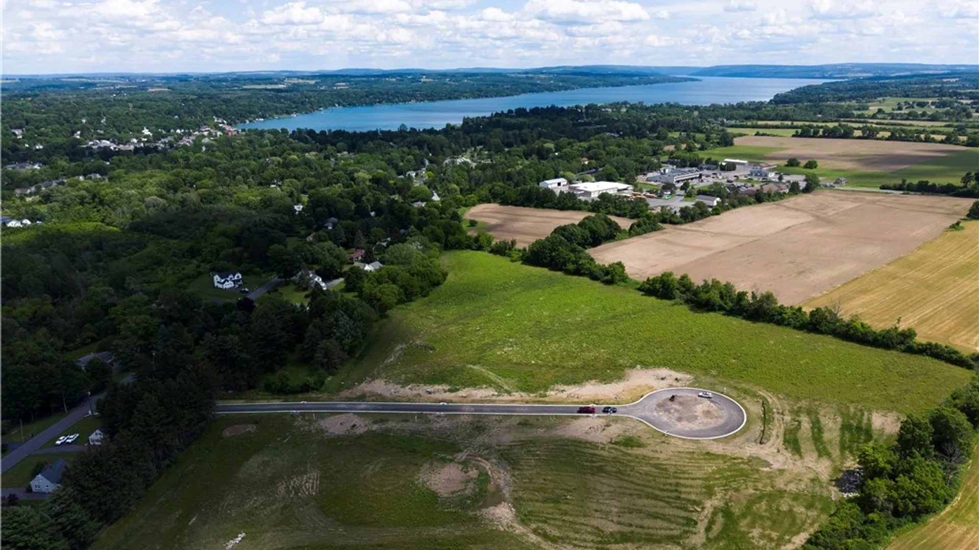 Property at 4 Village Meadow Lane Street, Skaneateles, NY 13152 4