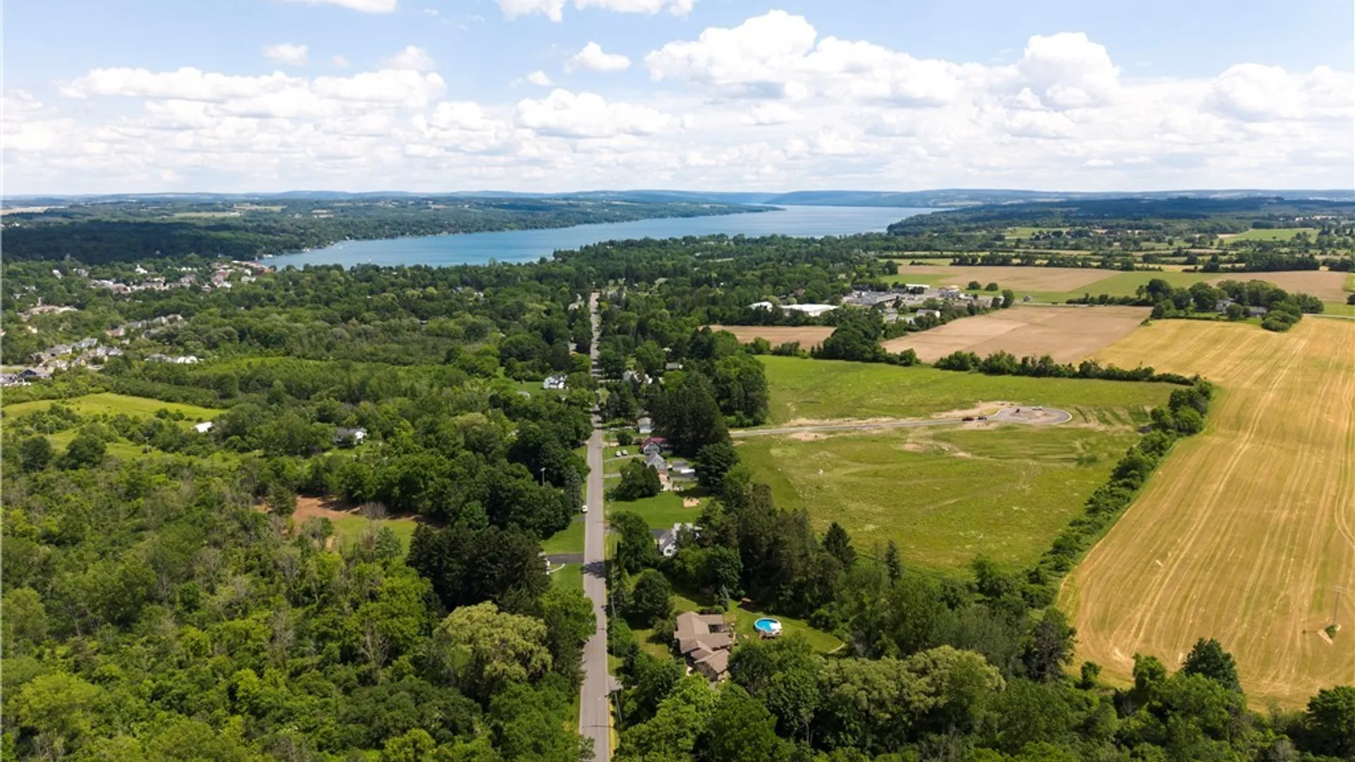 Property at 4 Village Meadow Lane Street, Skaneateles, NY 13152 6