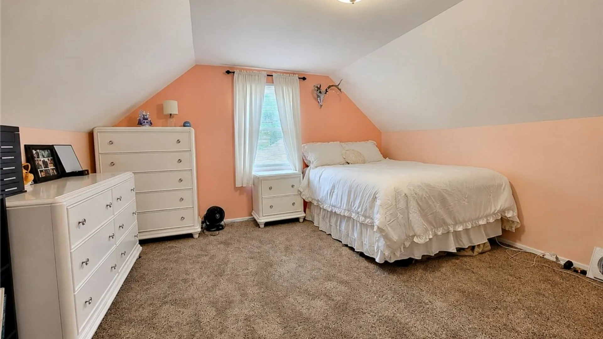 Property at 33 Mercedes Drive, Chili, NY 14624 24