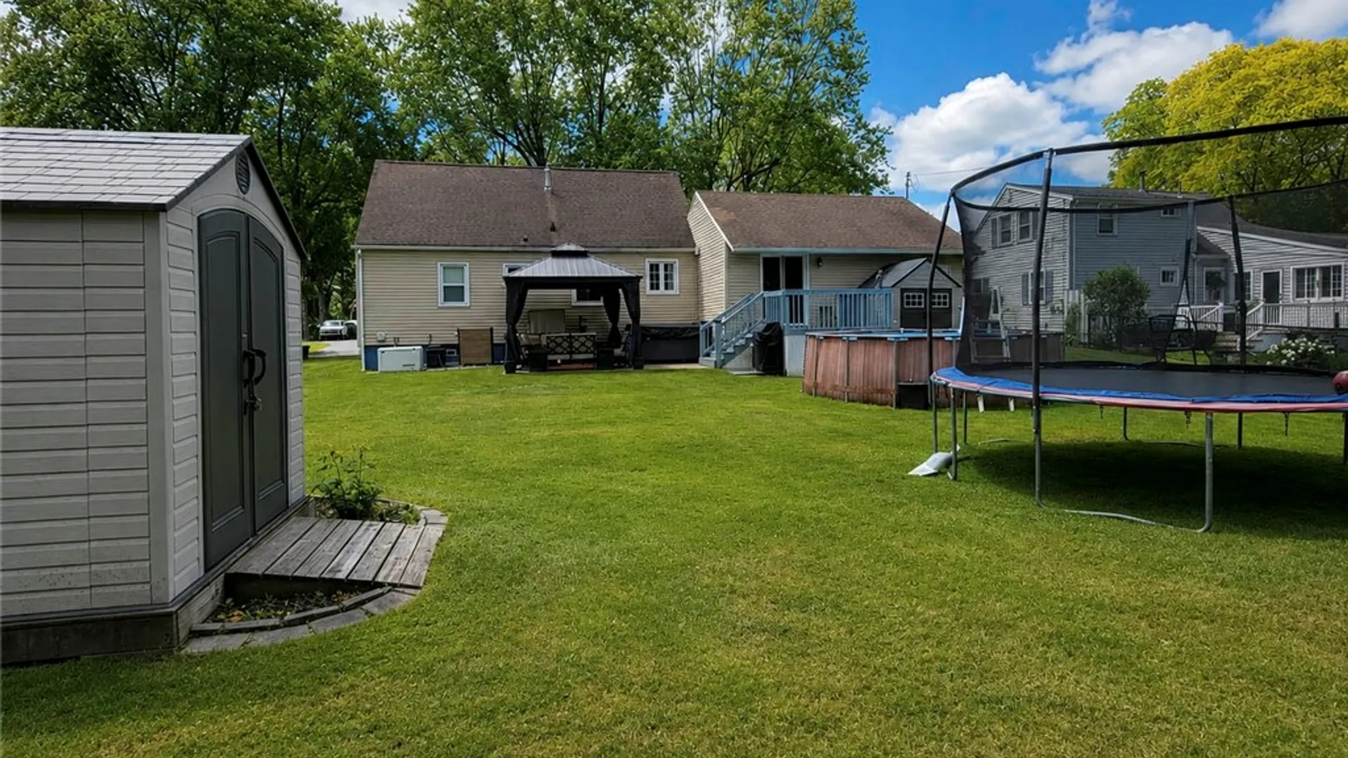 Property at 33 Mercedes Drive, Chili, NY 14624 33