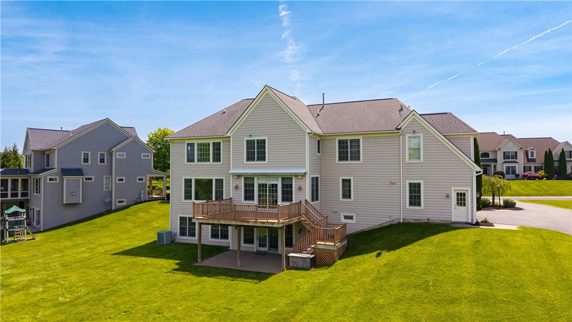 Property at 37 Turning Leaf Drive, Pittsford, NY 14534 48