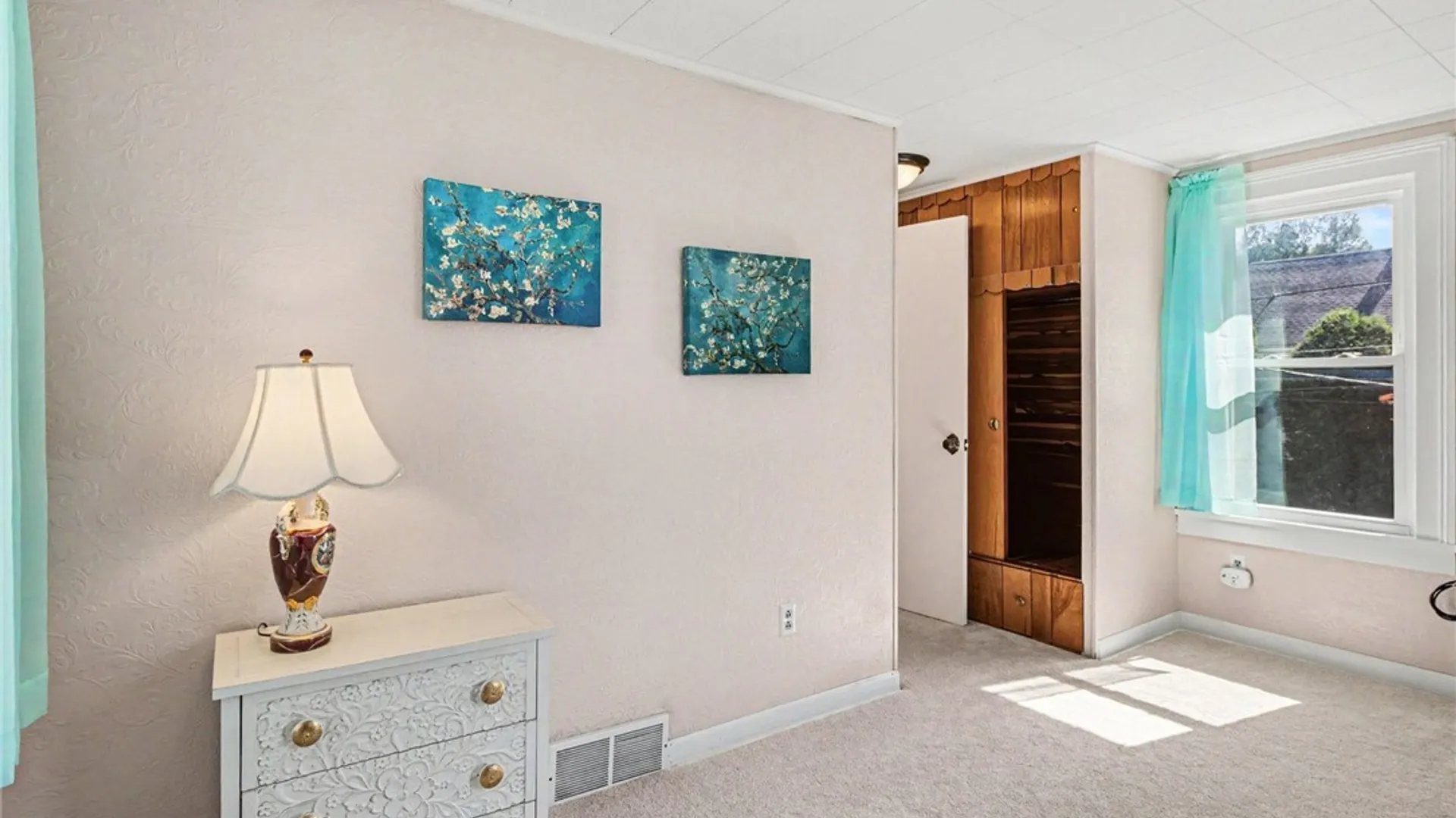 Property at 146 Franklin Street, Auburn, NY 13021 18