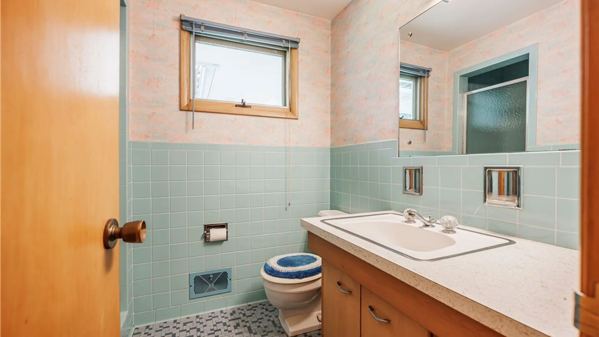 Property at 215 North Avenue, Greece, NY 14626 11