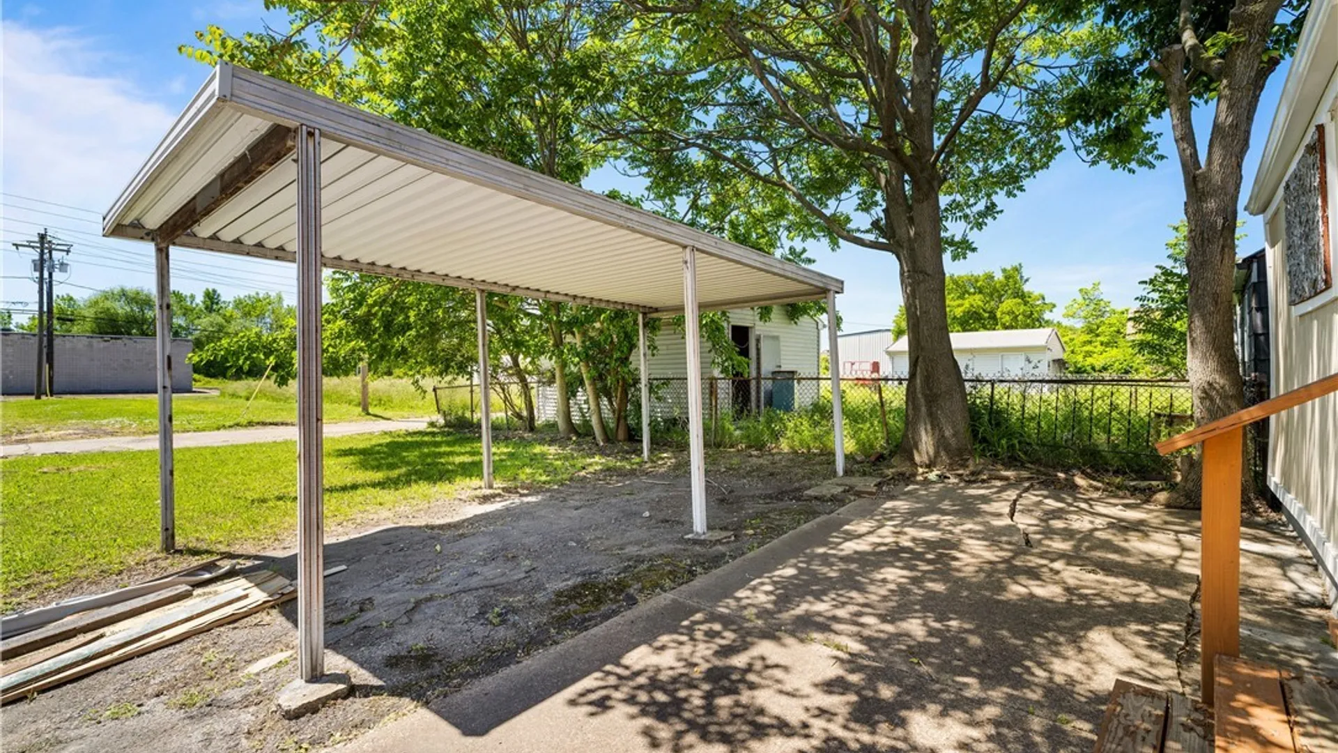 Property at 2323 Mackenna Avenue, Niagara Falls, NY 14303 22