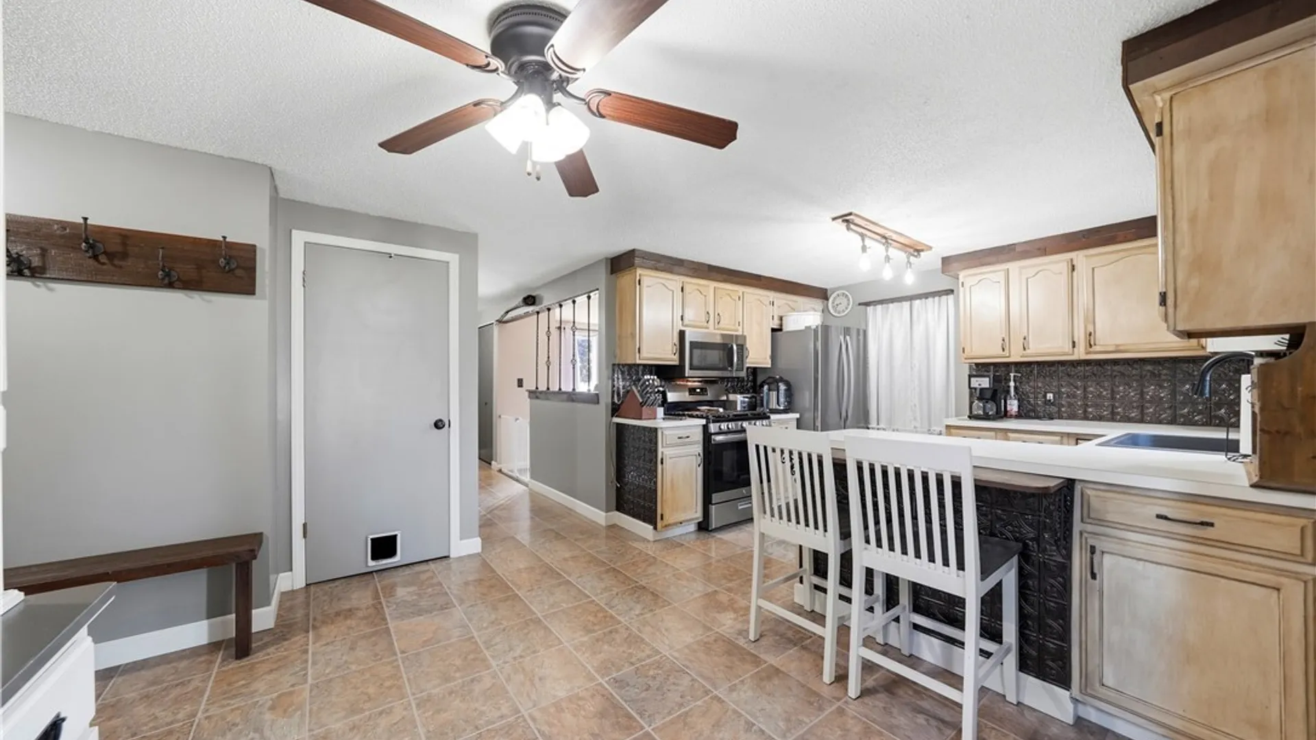 Property at 14 Quail Hollow, Lancaster, NY 14086 13