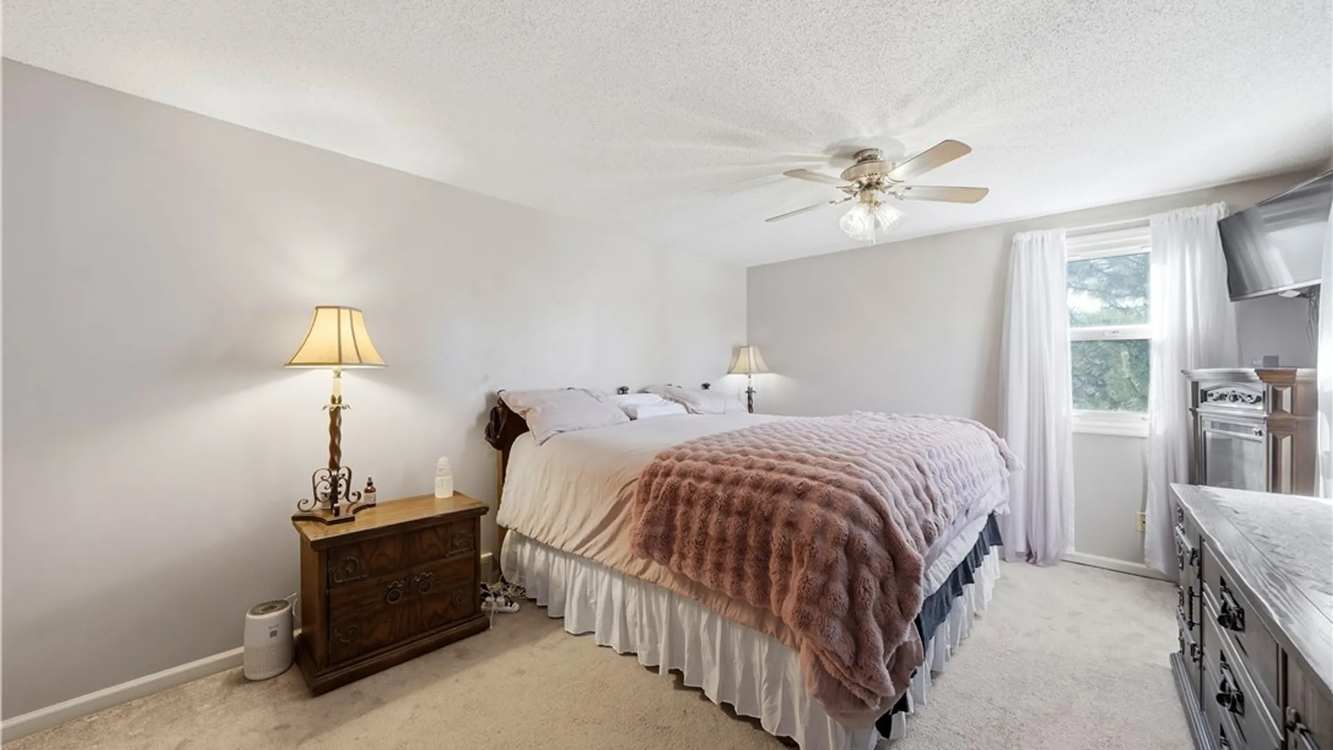 Property at 14 Quail Hollow, Lancaster, NY 14086 28