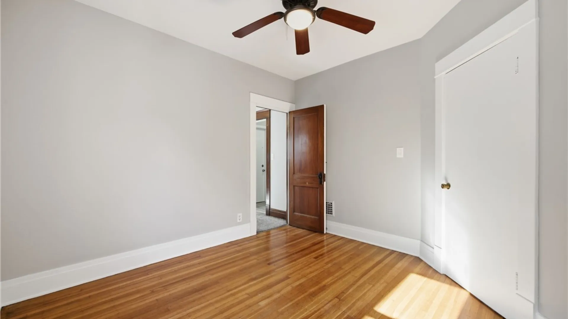 Property at 154-156 Lincoln Boulevard, Tonawanda, NY 14217 22