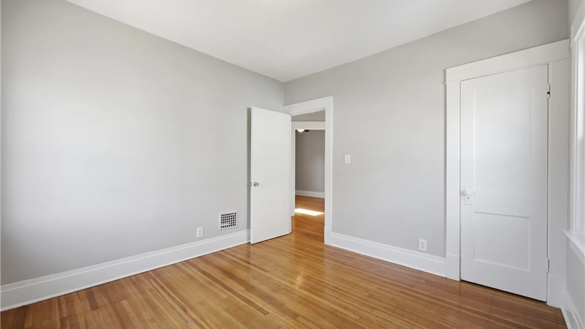 Property at 154-156 Lincoln Boulevard, Tonawanda, NY 14217 26