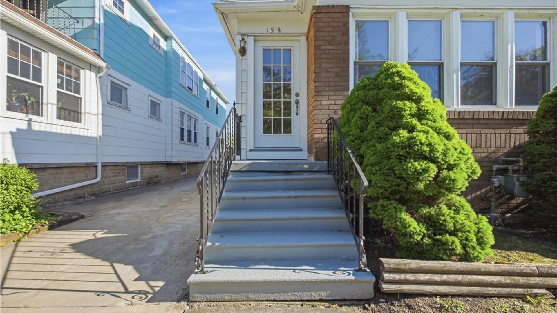 Property at 154-156 Lincoln Boulevard, Tonawanda, NY 14217 3
