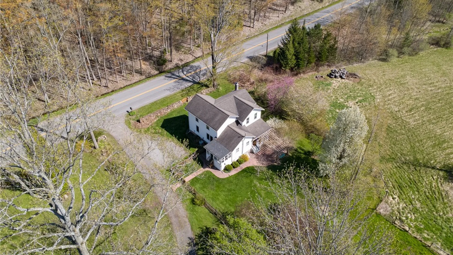 Property at 4427 Boynton Road, Walworth, NY 14568 3