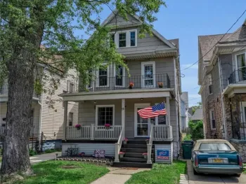 15 Seneca Pksd, Buffalo, NY 14210