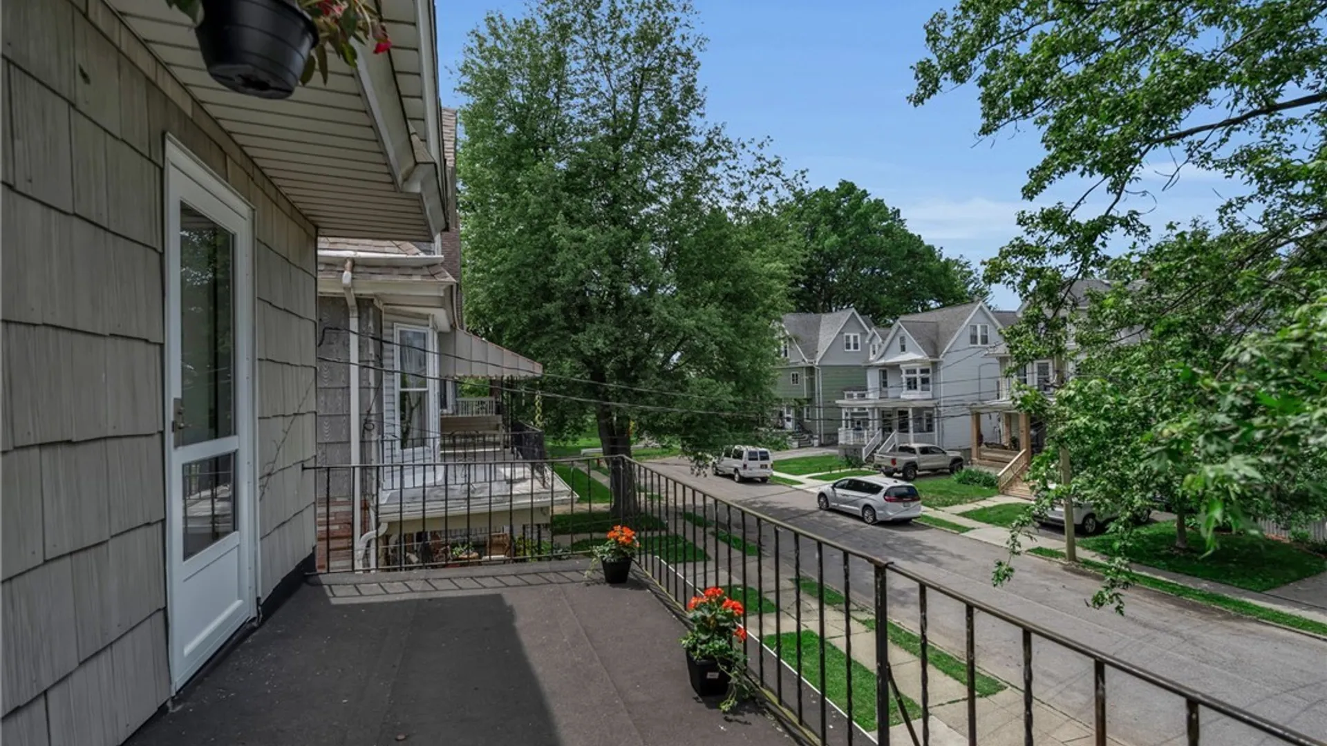 Property at 15 Seneca Pksd, Buffalo, NY 14210 21