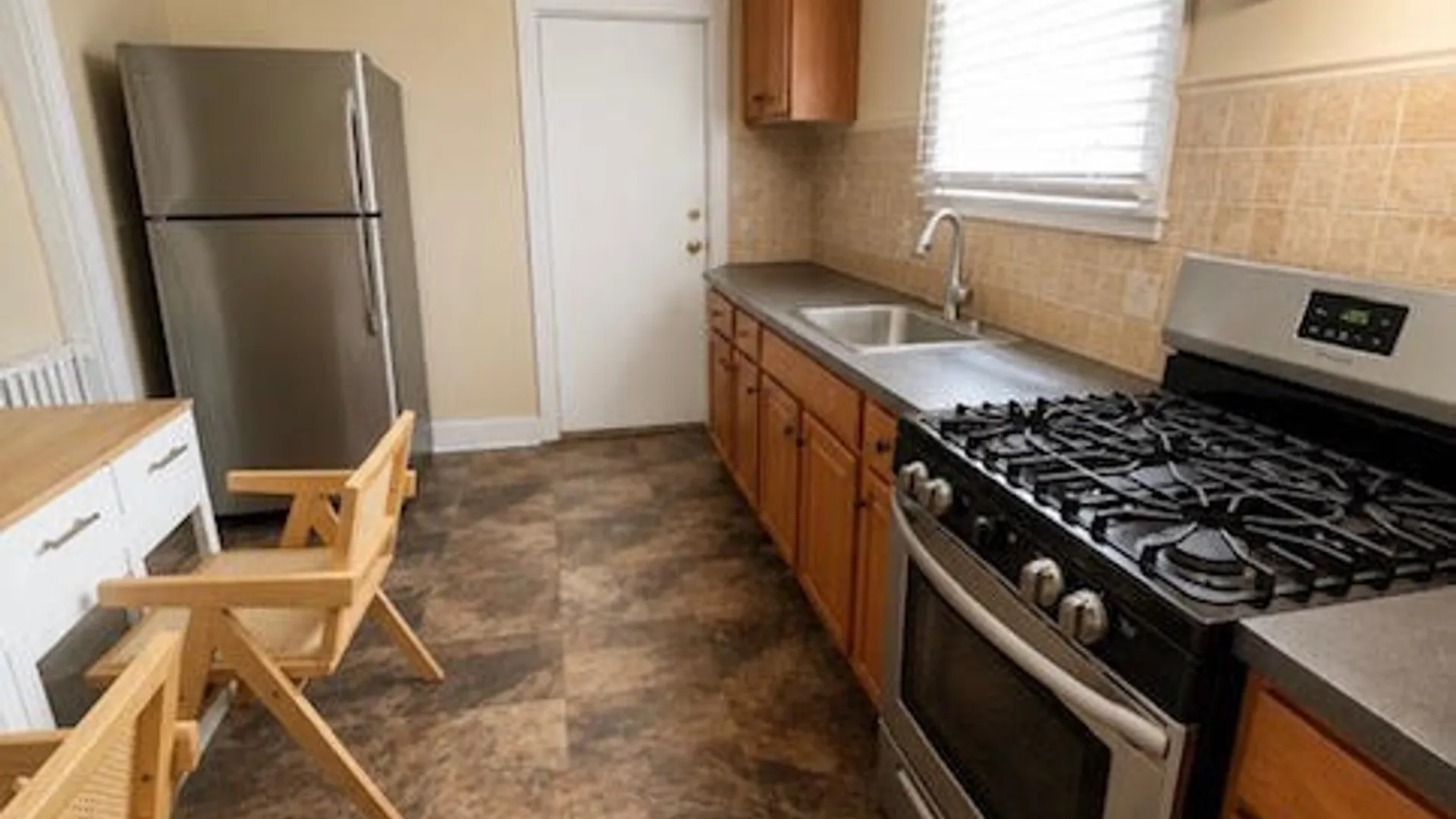 Property at 127 14th St, Buffalo, NY 14213 6