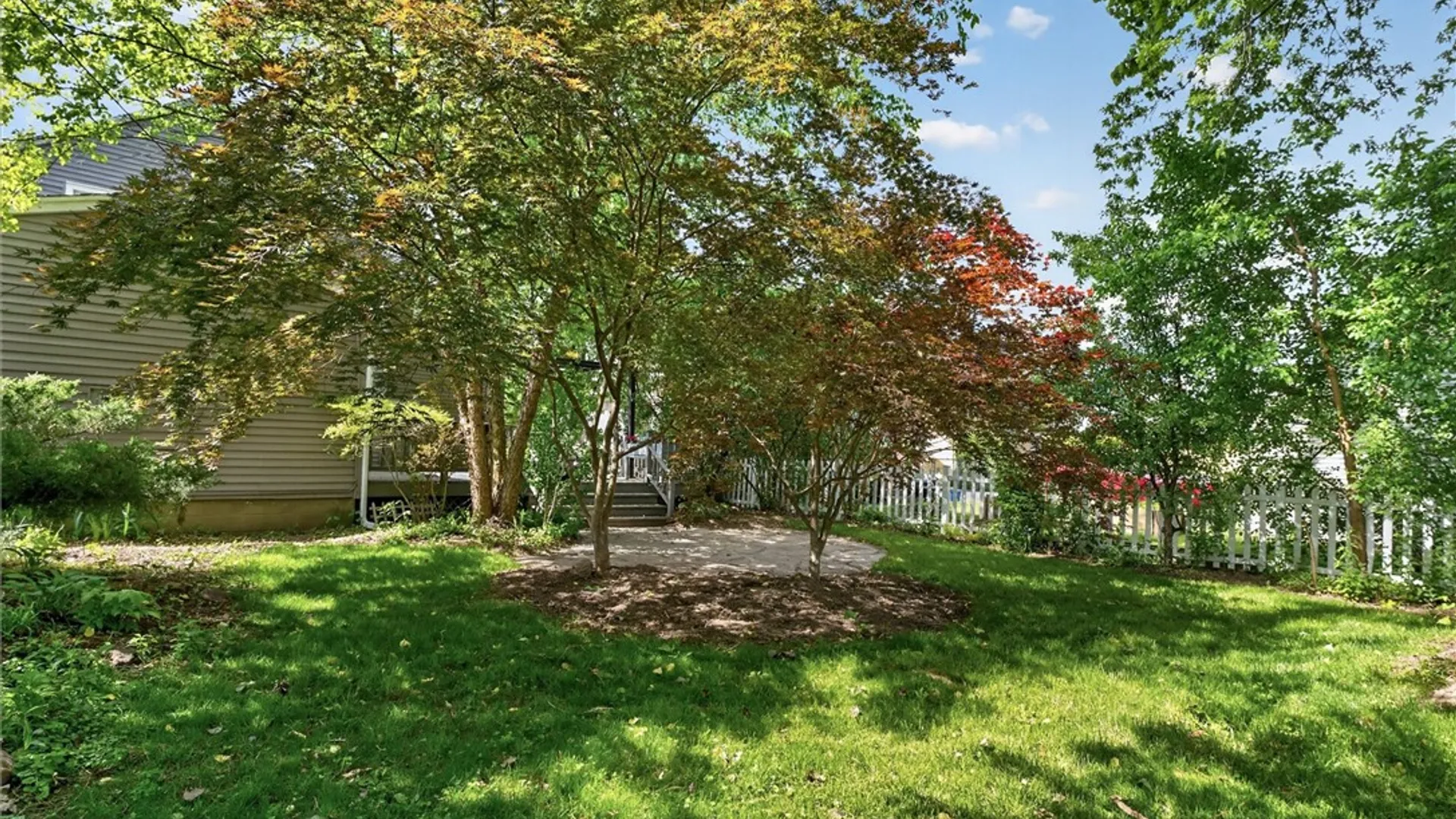 Property at 464 Harwick Road, Irondequoit, NY 14609 37
