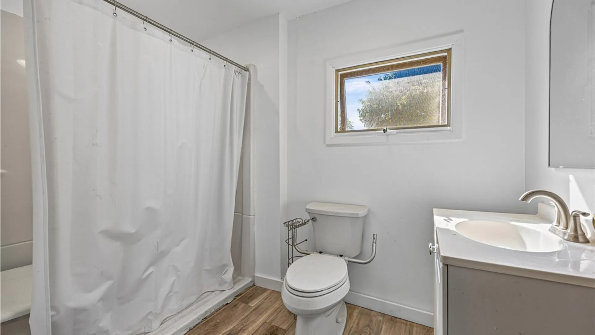 Property at 29 N Lyon Street, Batavia City, NY 14020 10