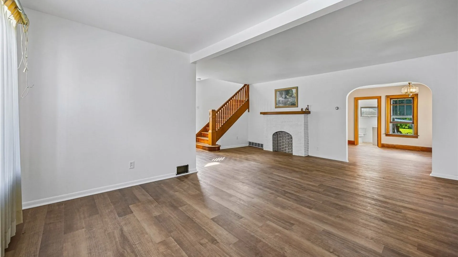 Property at 29 N Lyon Street, Batavia City, NY 14020 6