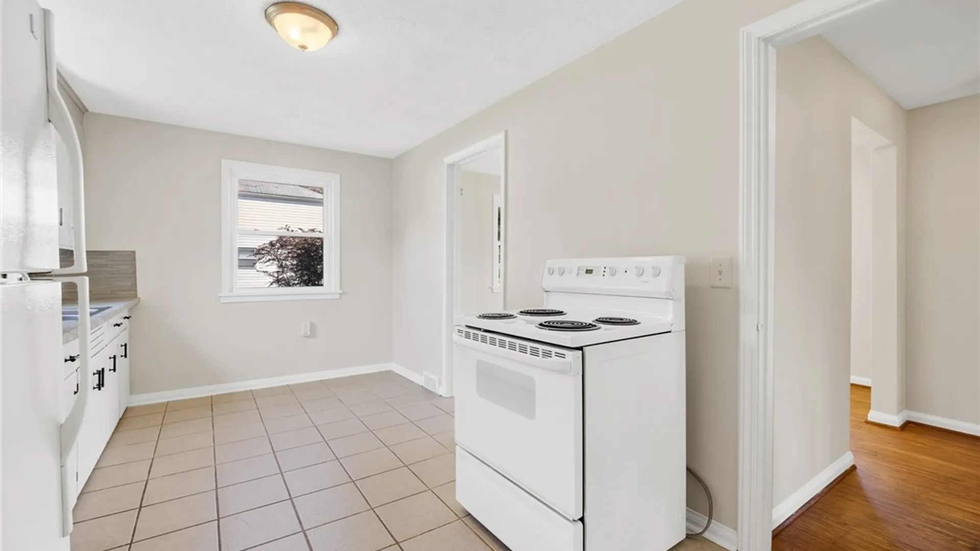 Property at 261 Rogers Parkway, Irondequoit, NY 14617 10