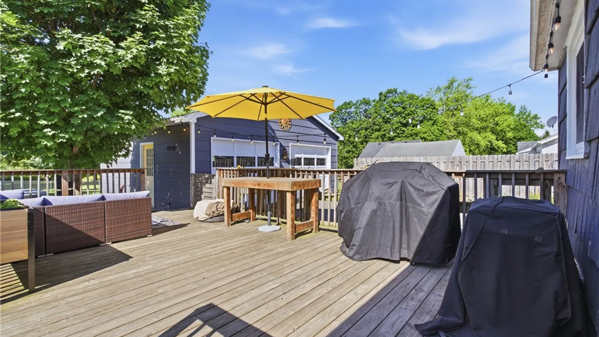 Property at 13 Munson Street, Leroy, NY 14482 24