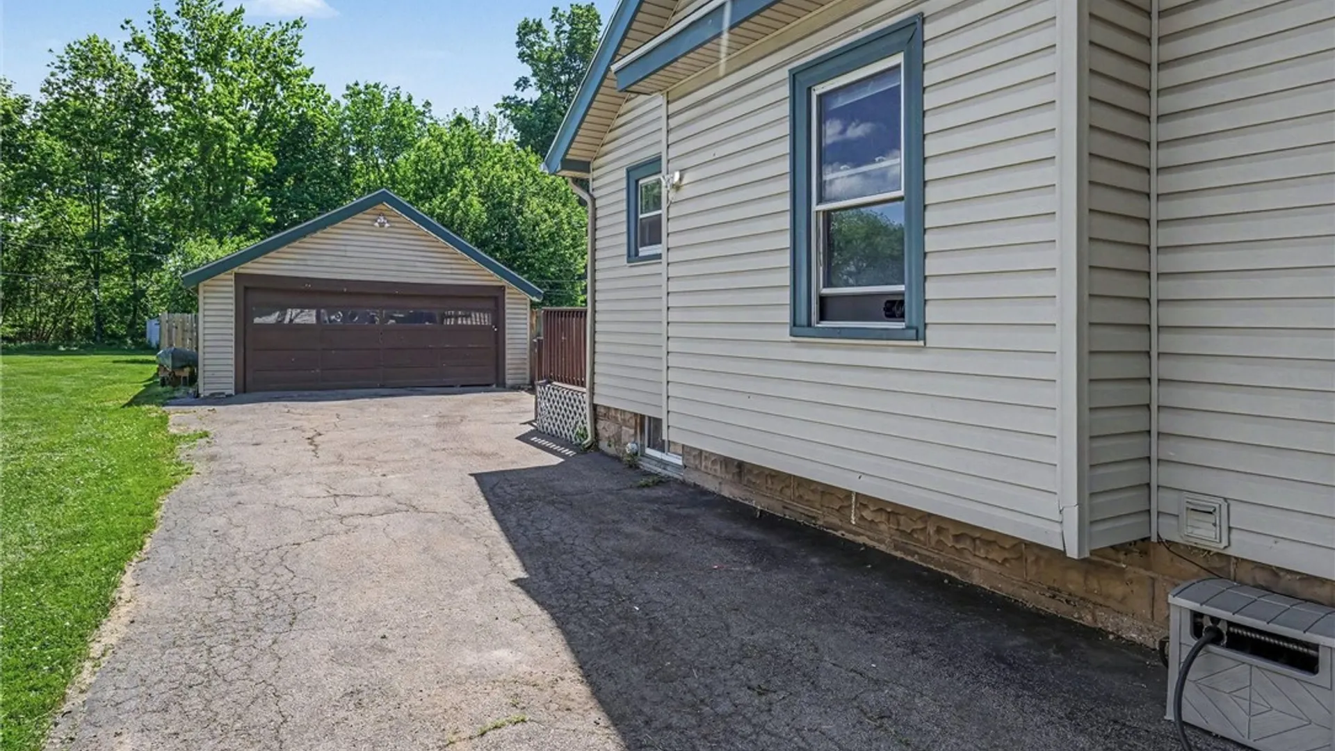 Property at 69 Simmons Street, Gates, NY 14606 25