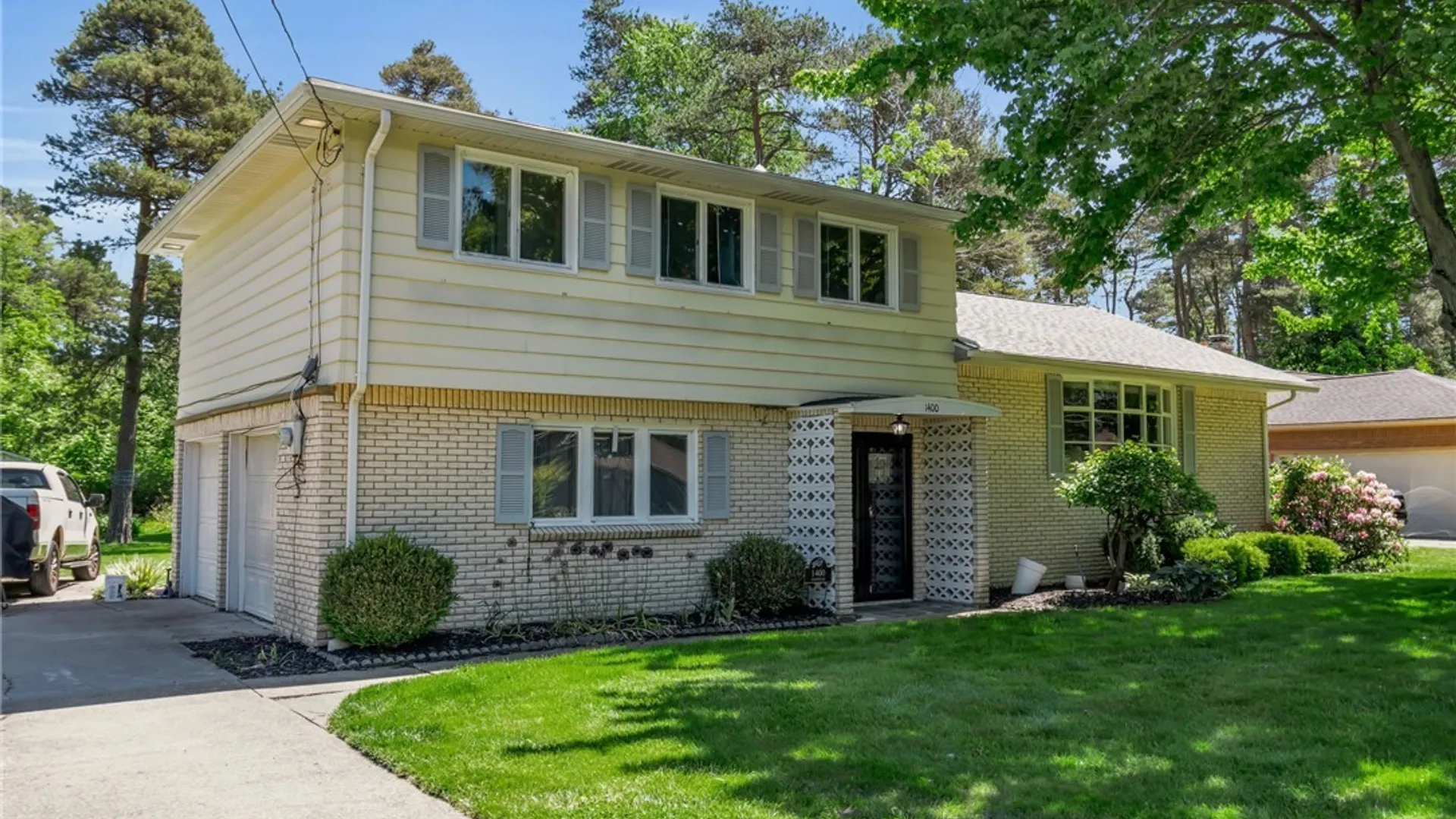 Property at 1400 Stainton, Hamburg, NY 14085 2