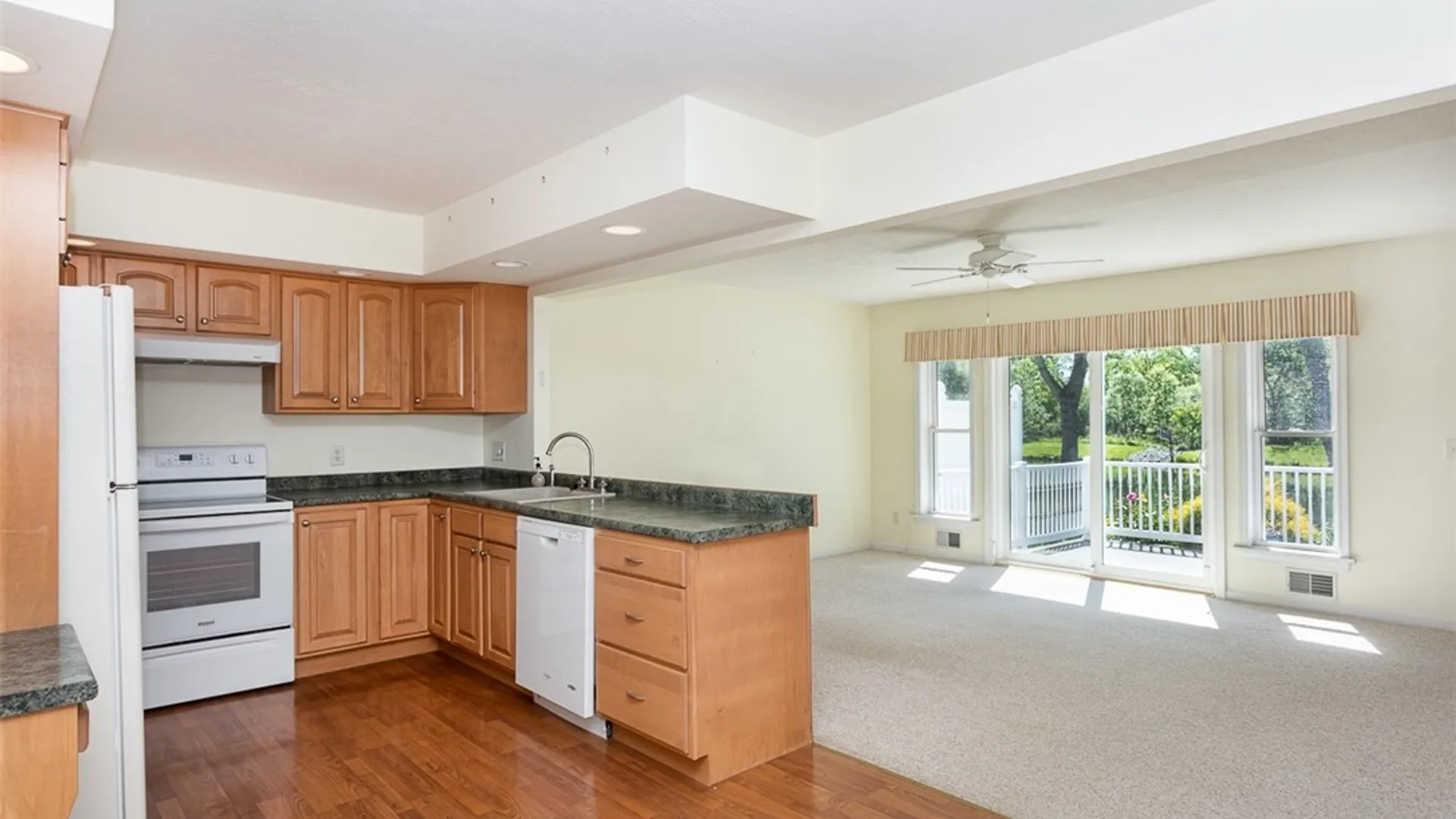 Property at 12 Hawthorn Circle, Geneseo, NY 14454 3