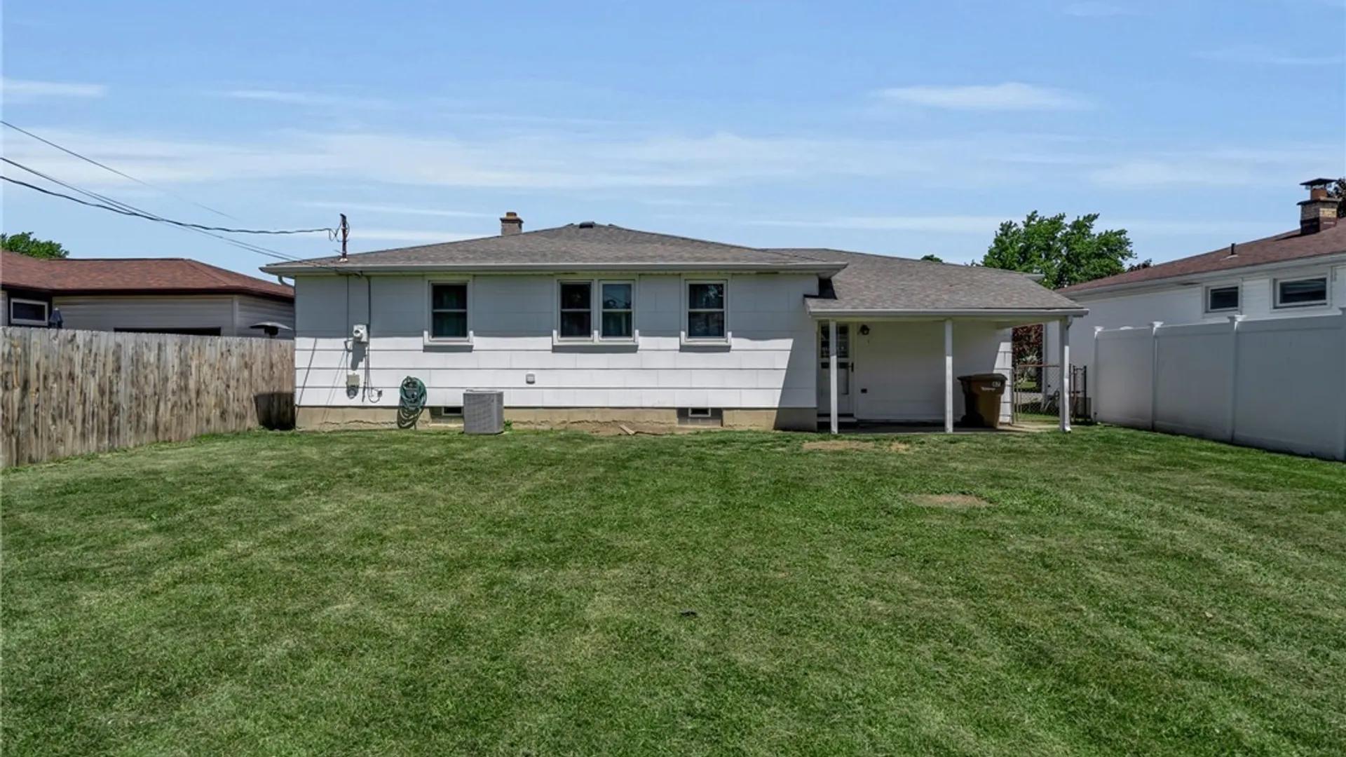 Property at 87 Knollwood Drive, Cheektowaga, NY 14227 4