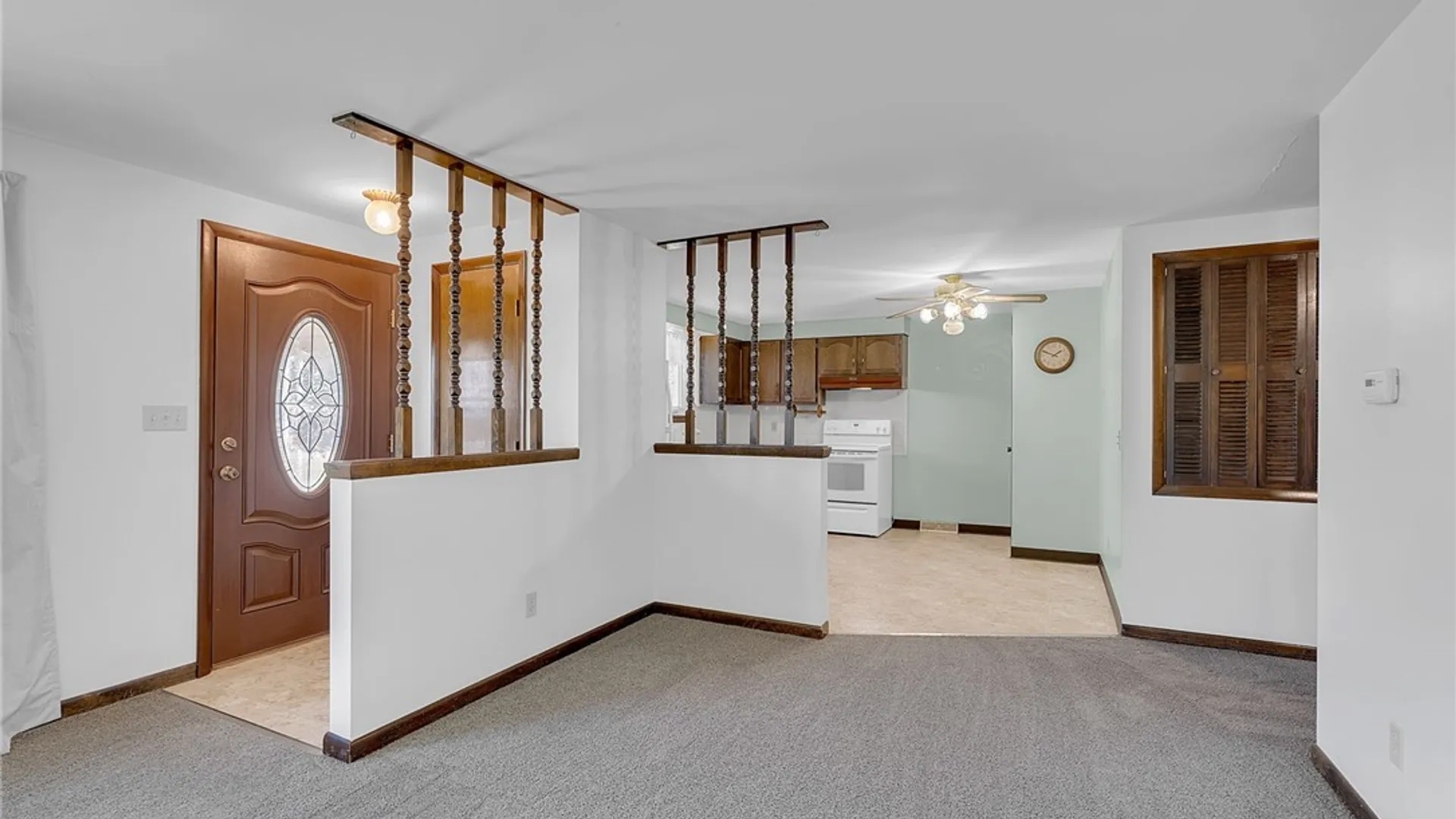 Property at 87 Knollwood Drive, Cheektowaga, NY 14227 9