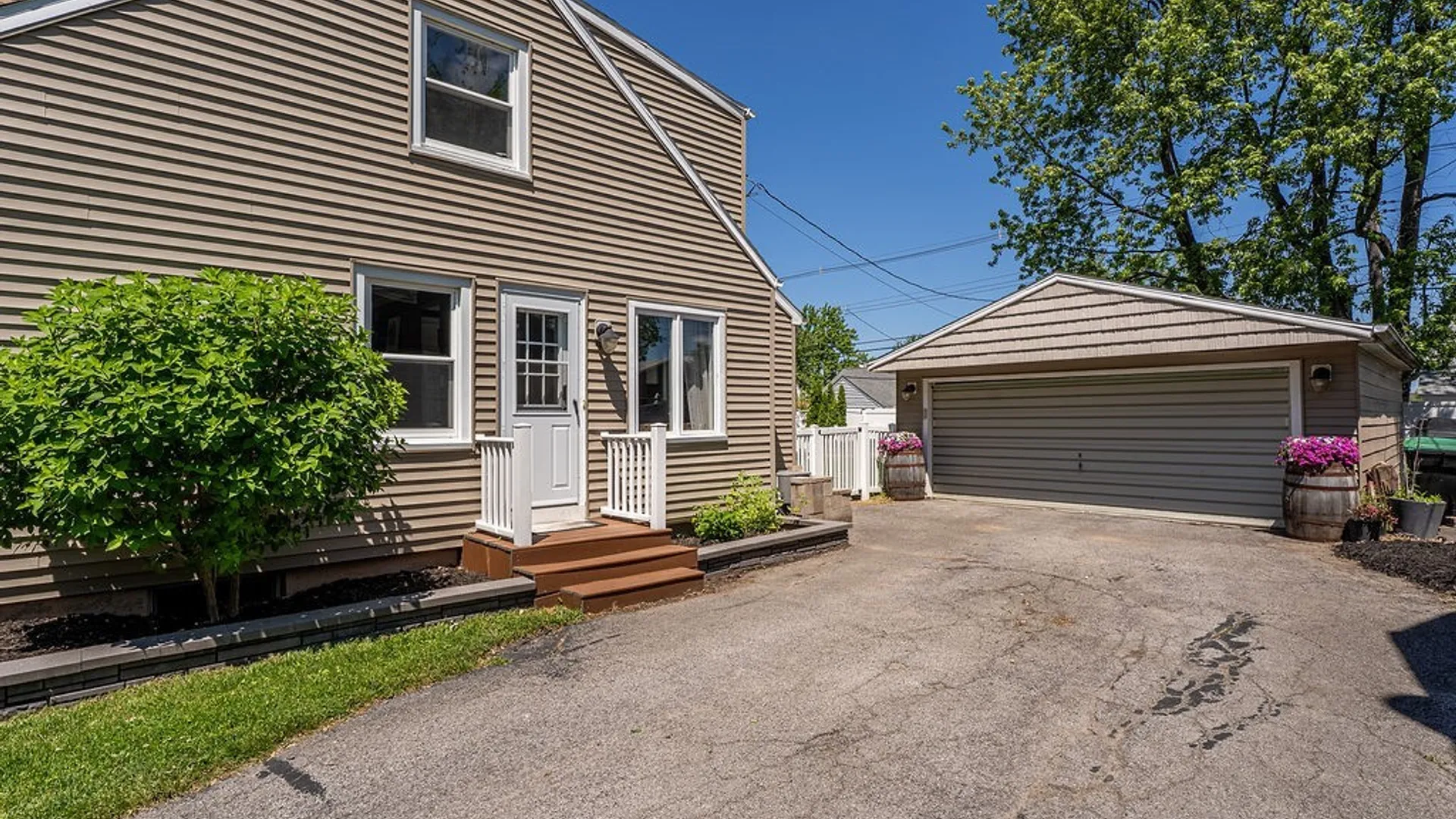 Property at 306 Northwood Drive, Tonawanda, NY 14223 31