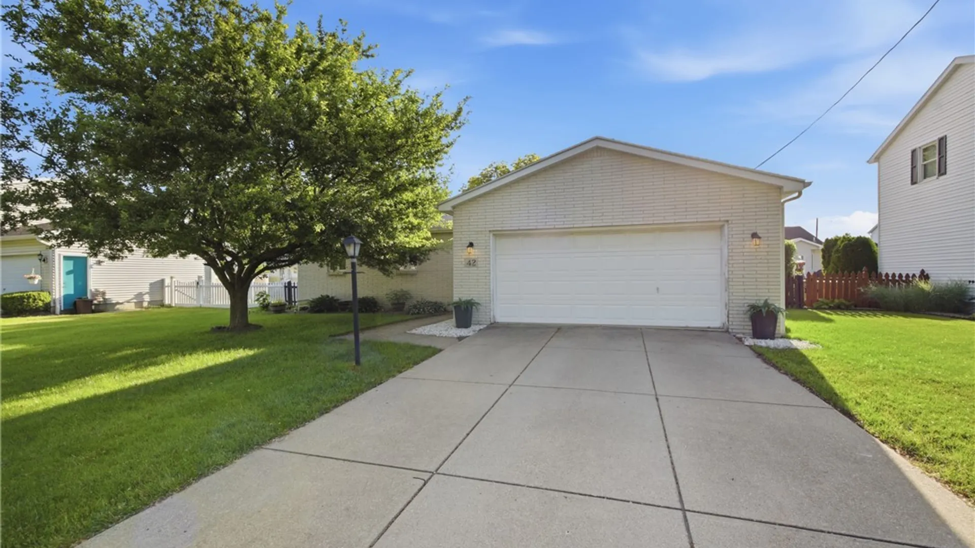 Property at 42 Kennedy Road, Cheektowaga, NY 14227 2