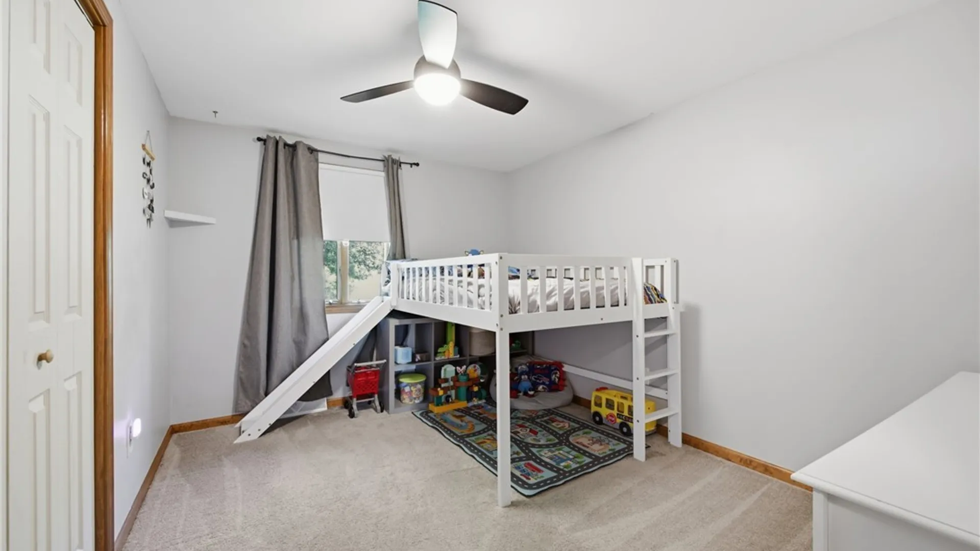 Property at 42 Kennedy Road, Cheektowaga, NY 14227 27