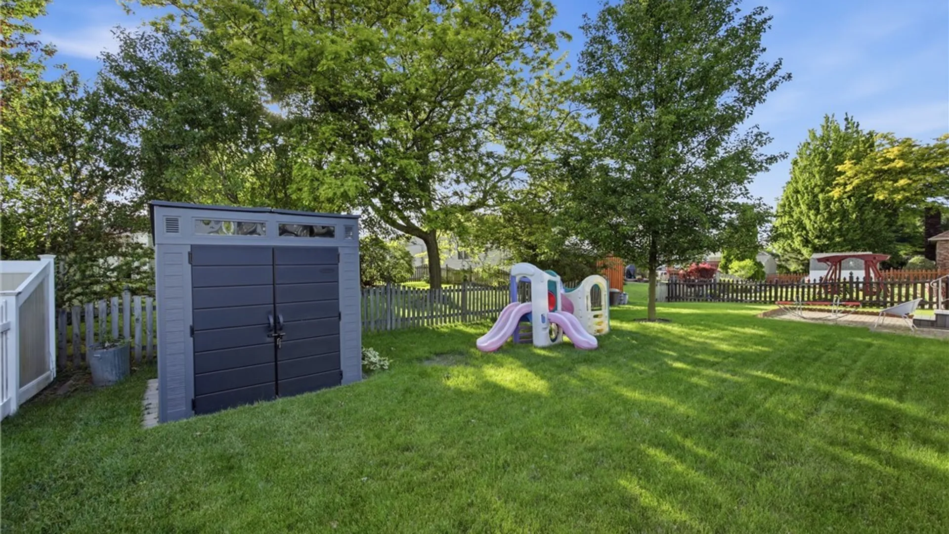 Property at 42 Kennedy Road, Cheektowaga, NY 14227 38