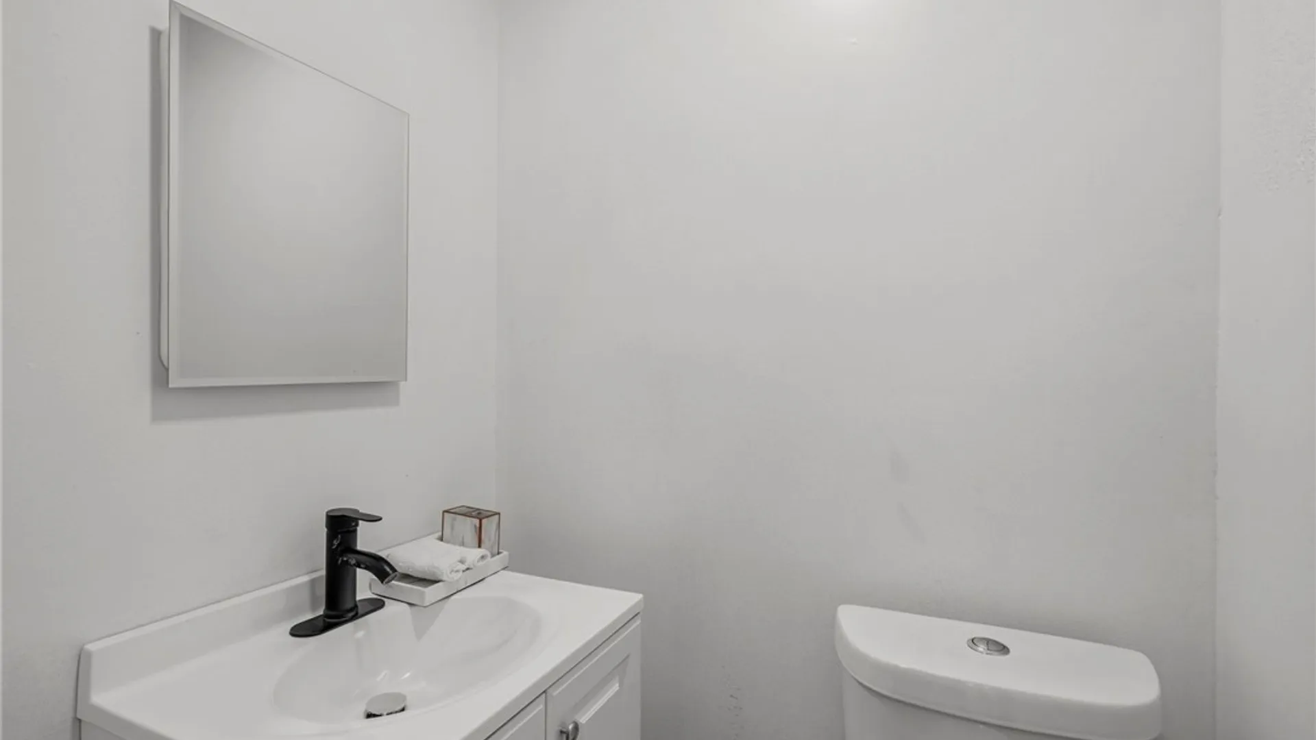 Property at 105 Sussex Street, Buffalo, NY 14215 13