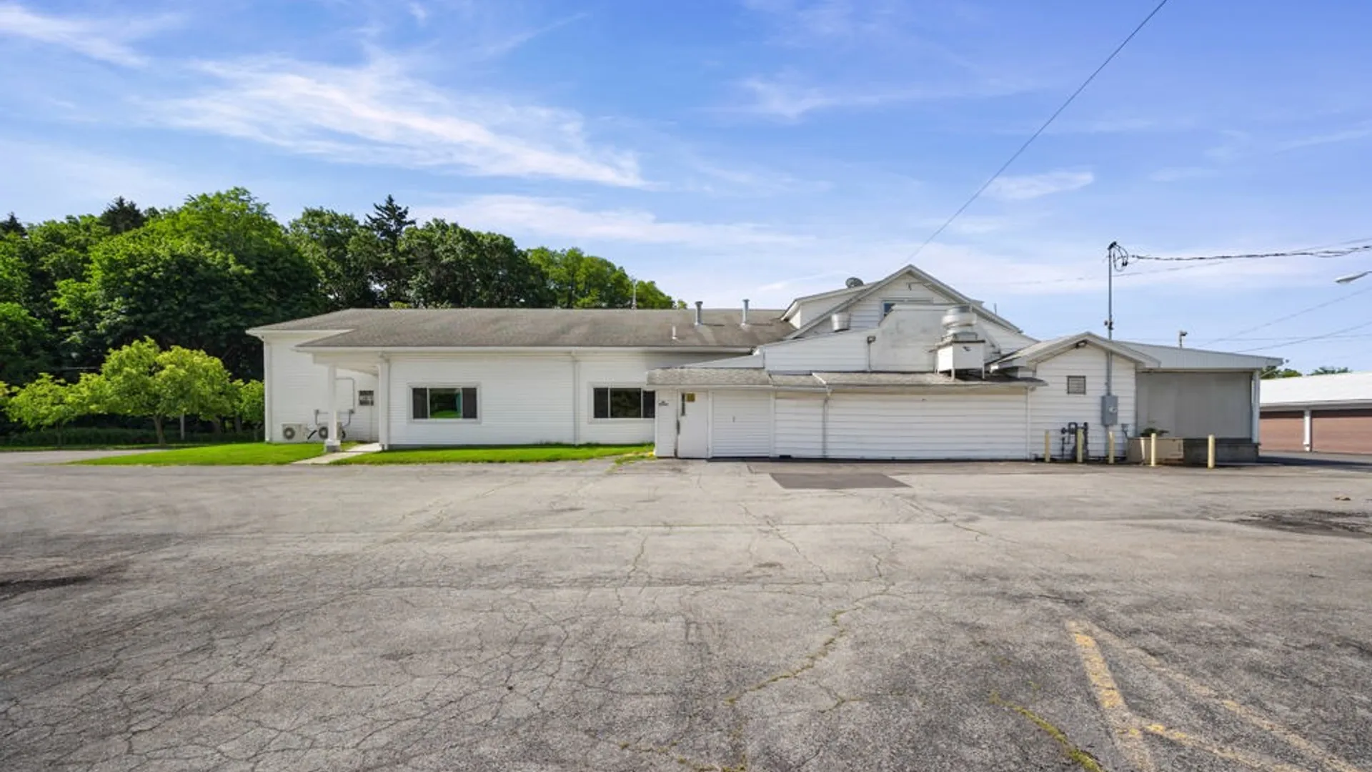 Property at 360 Maiden Lane, Greece, NY 14616 28