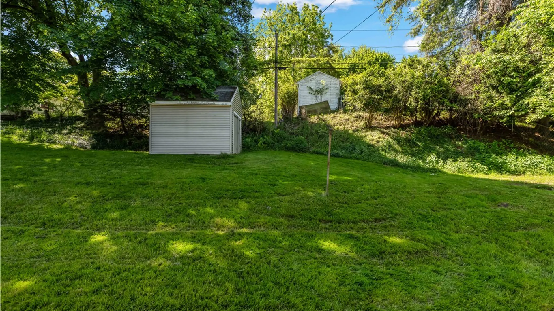 Property at 250 Lake Shore Boulevard Extension, Irondequoit, NY 14617 28