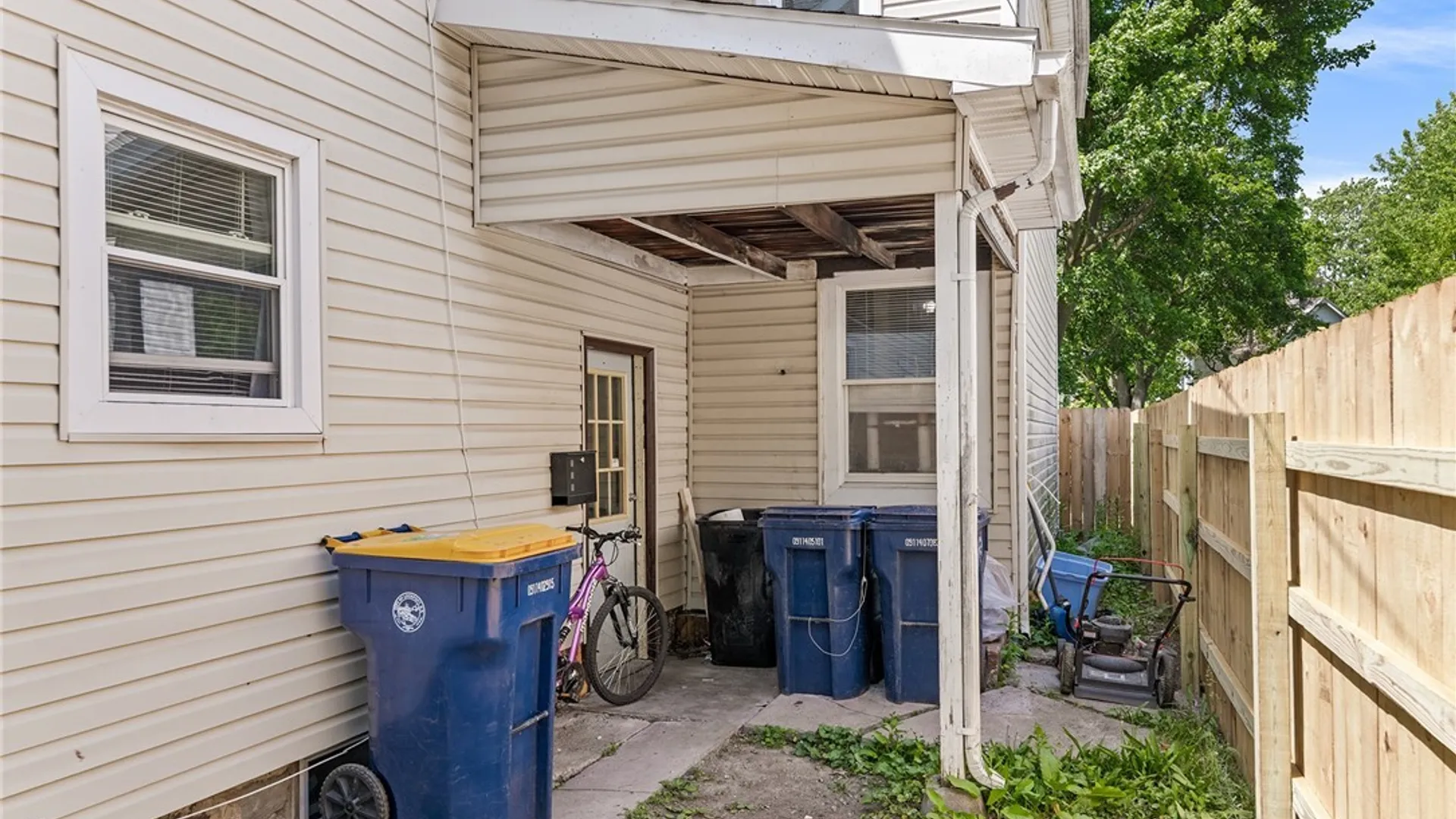 Property at 142 Spalding Street, Lockport City, NY 14094 27